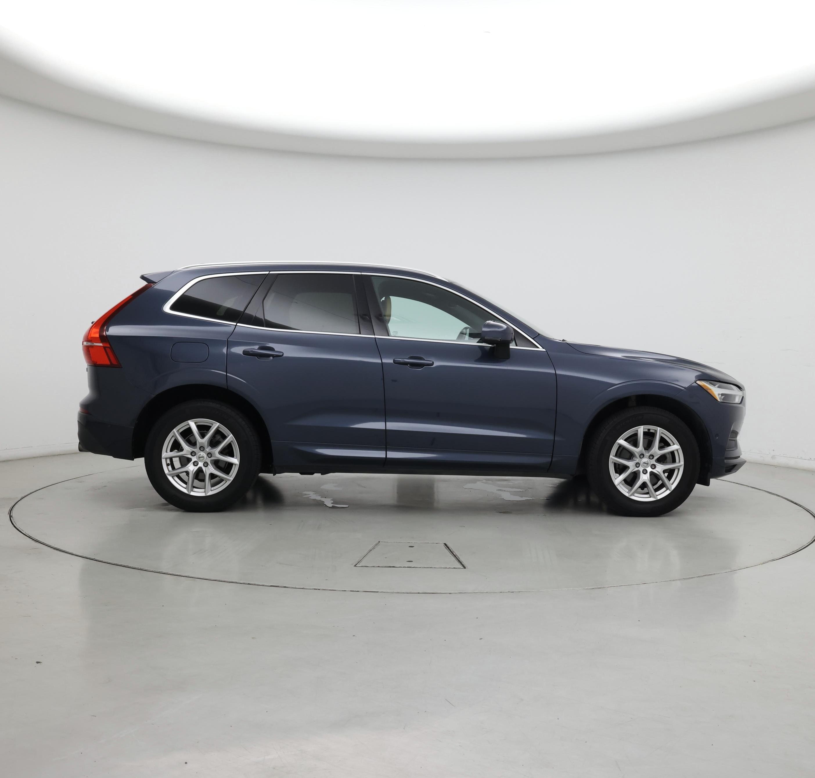 Thumbnail: 2018 Volvo XC60 - 7