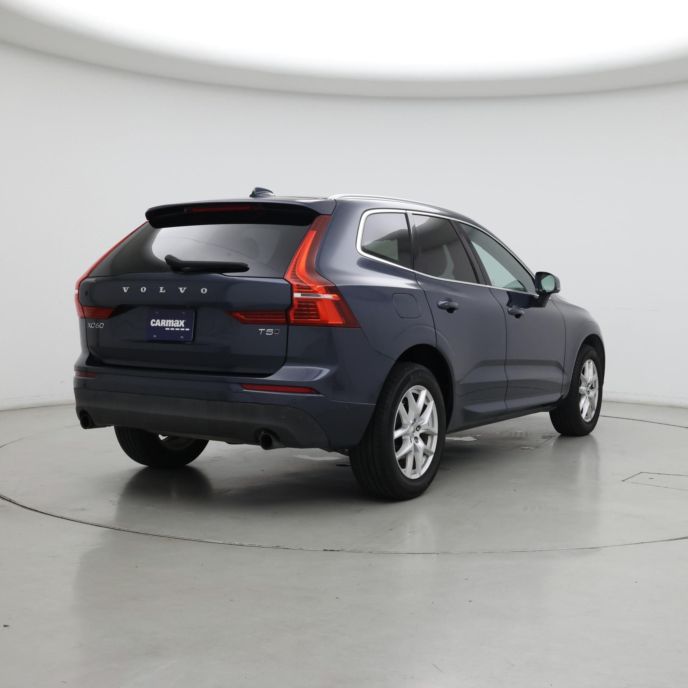 Thumbnail: 2018 Volvo XC60 - 8