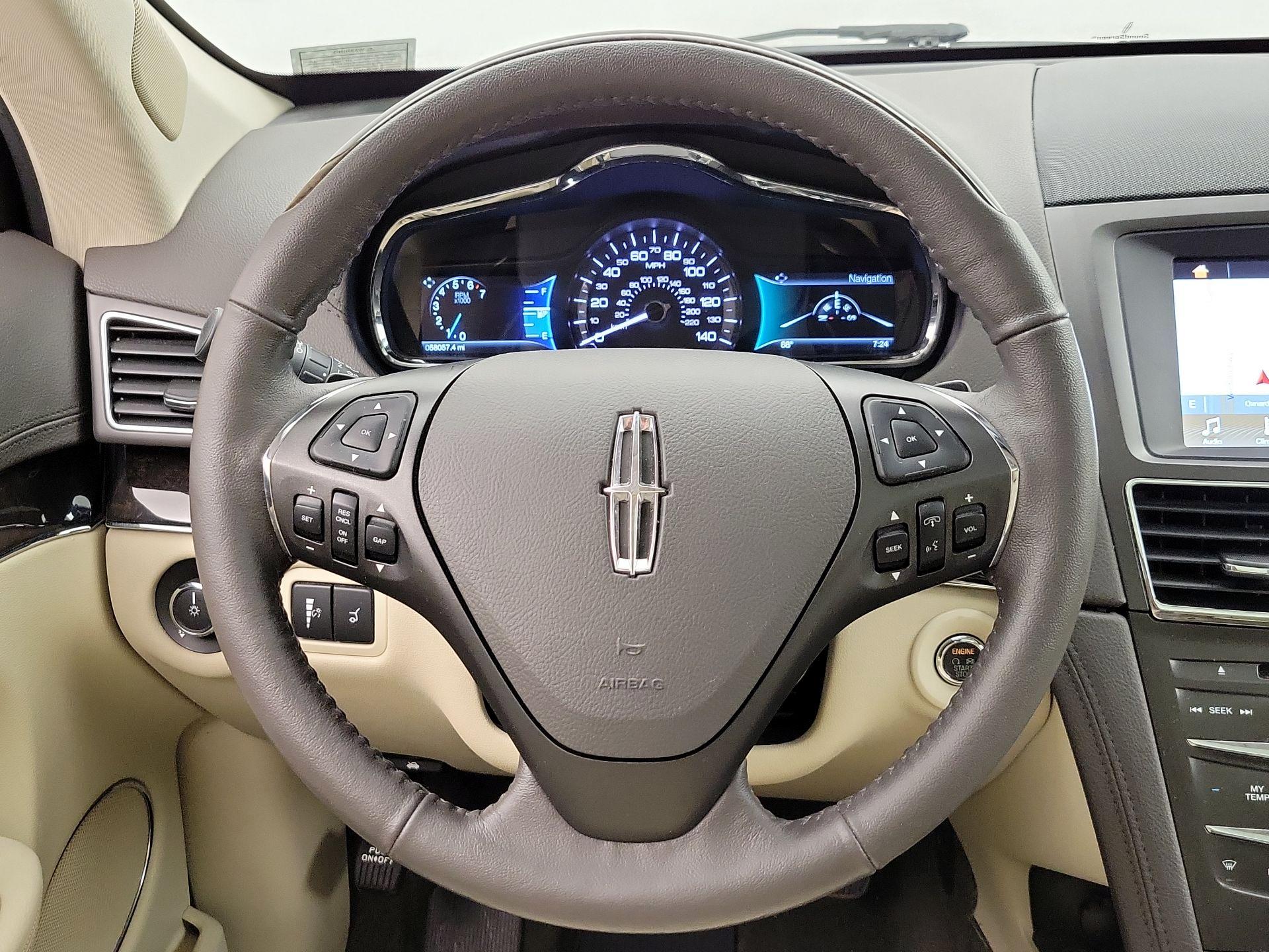 Thumbnail: 2019 Lincoln MKT - 10