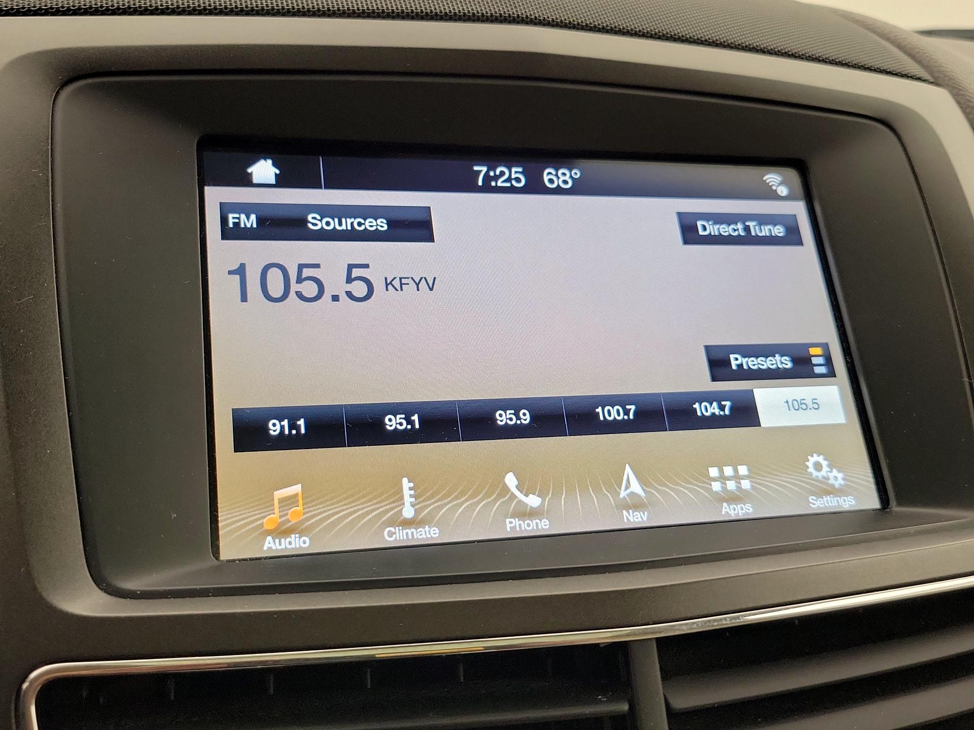 Thumbnail: 2019 Lincoln MKT - 16