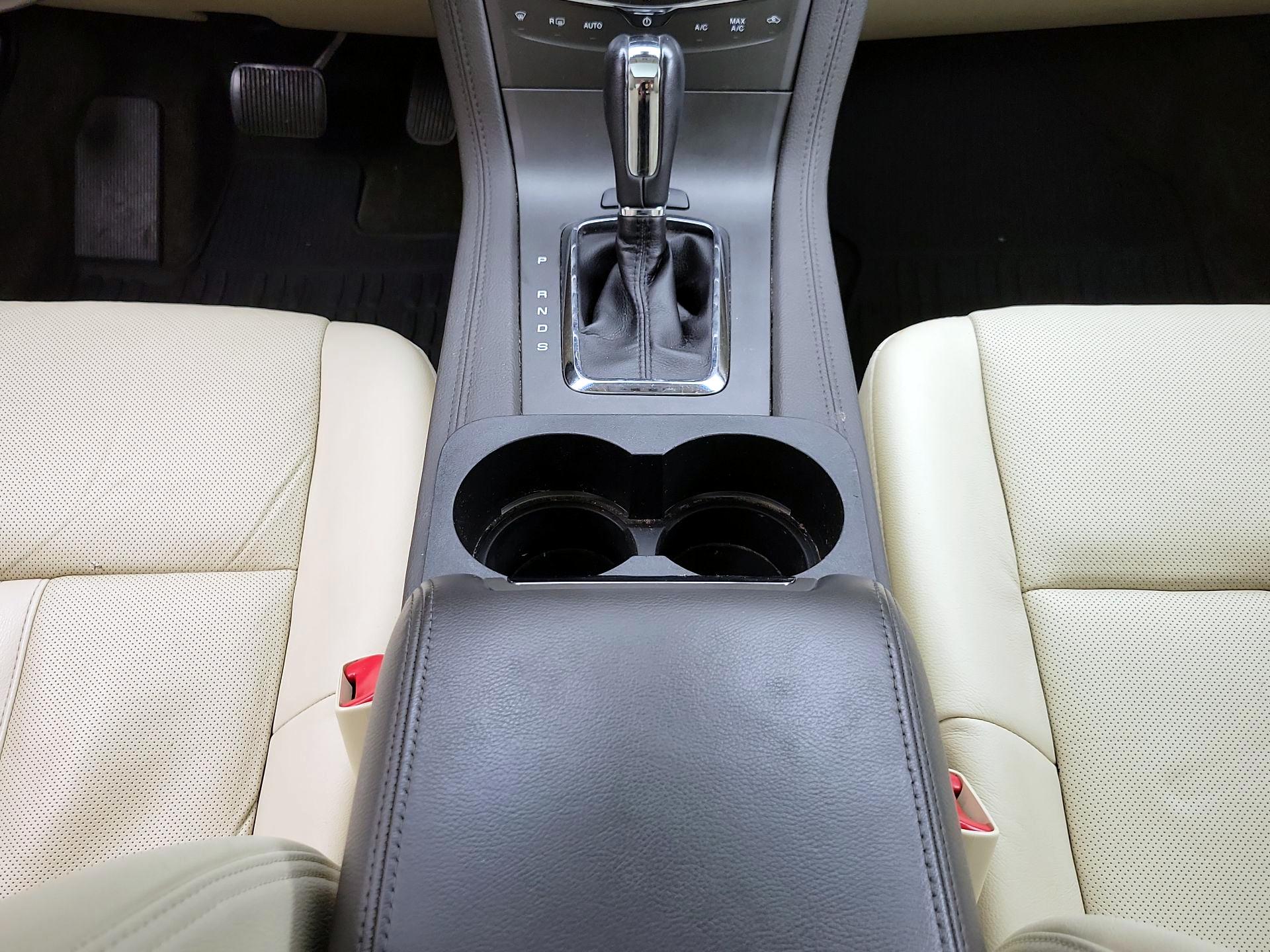 Thumbnail: 2019 Lincoln MKT - 18