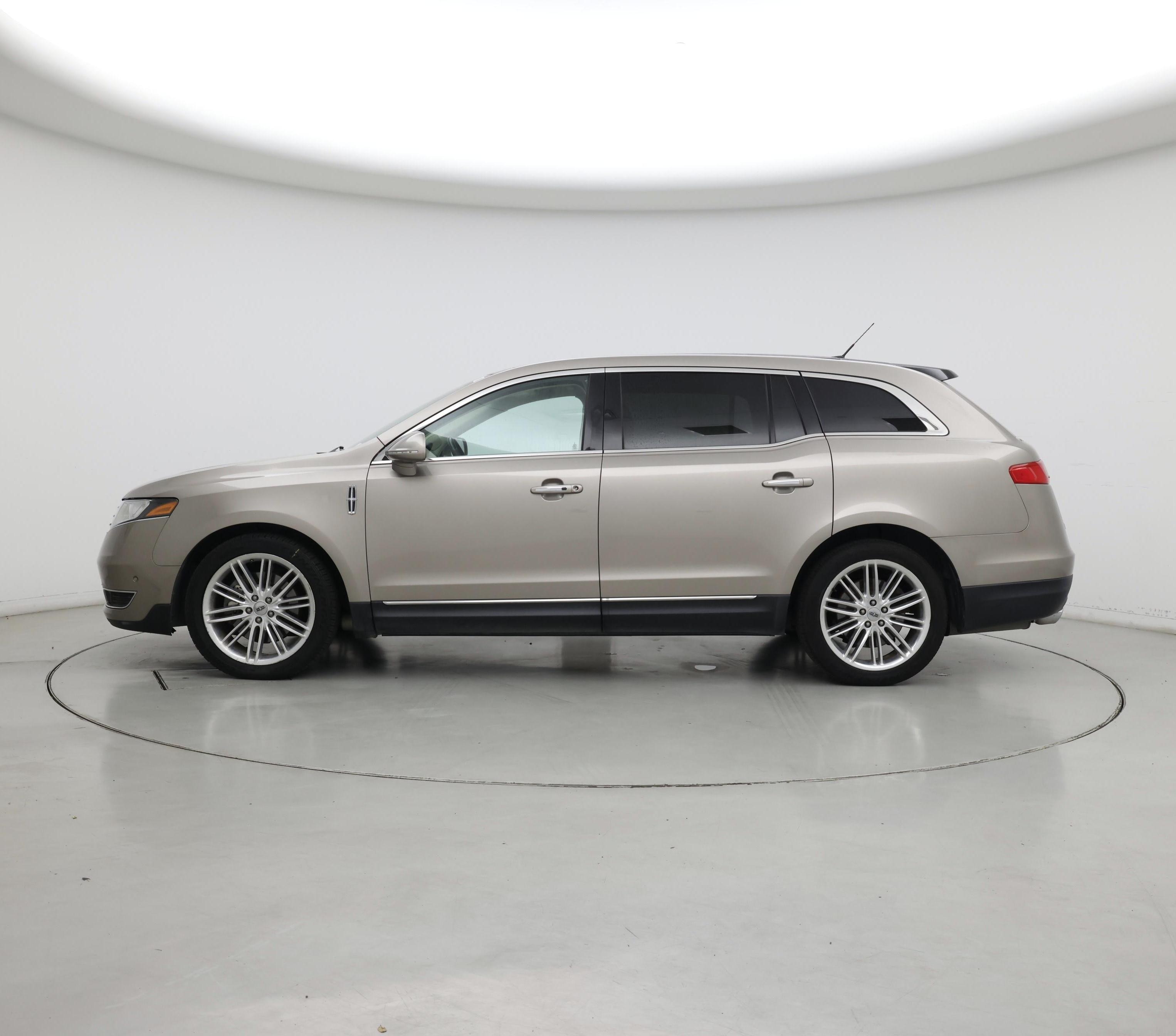 Thumbnail: 2019 Lincoln MKT - 3