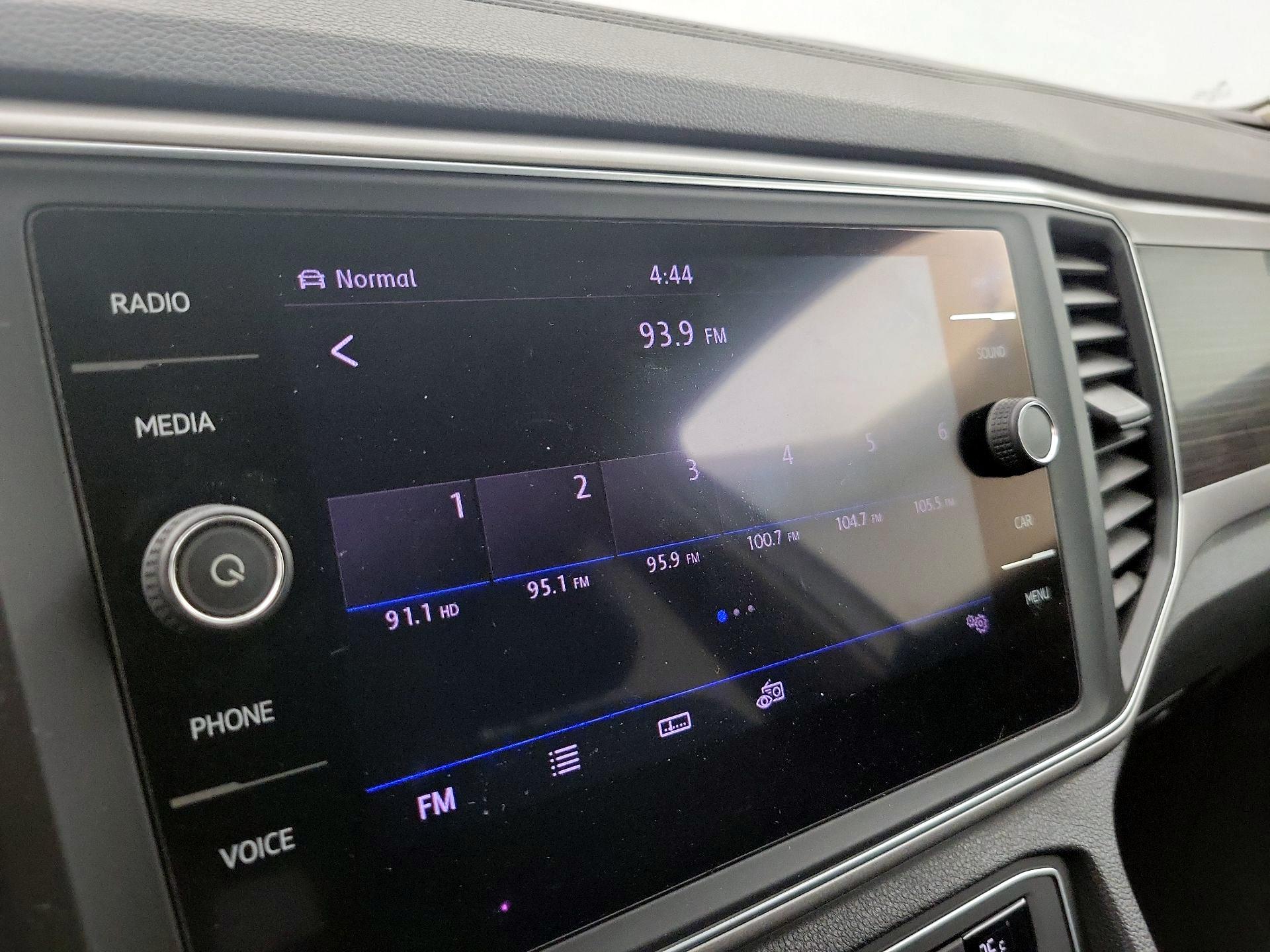 Thumbnail: 2019 Volkswagen Atlas - 15