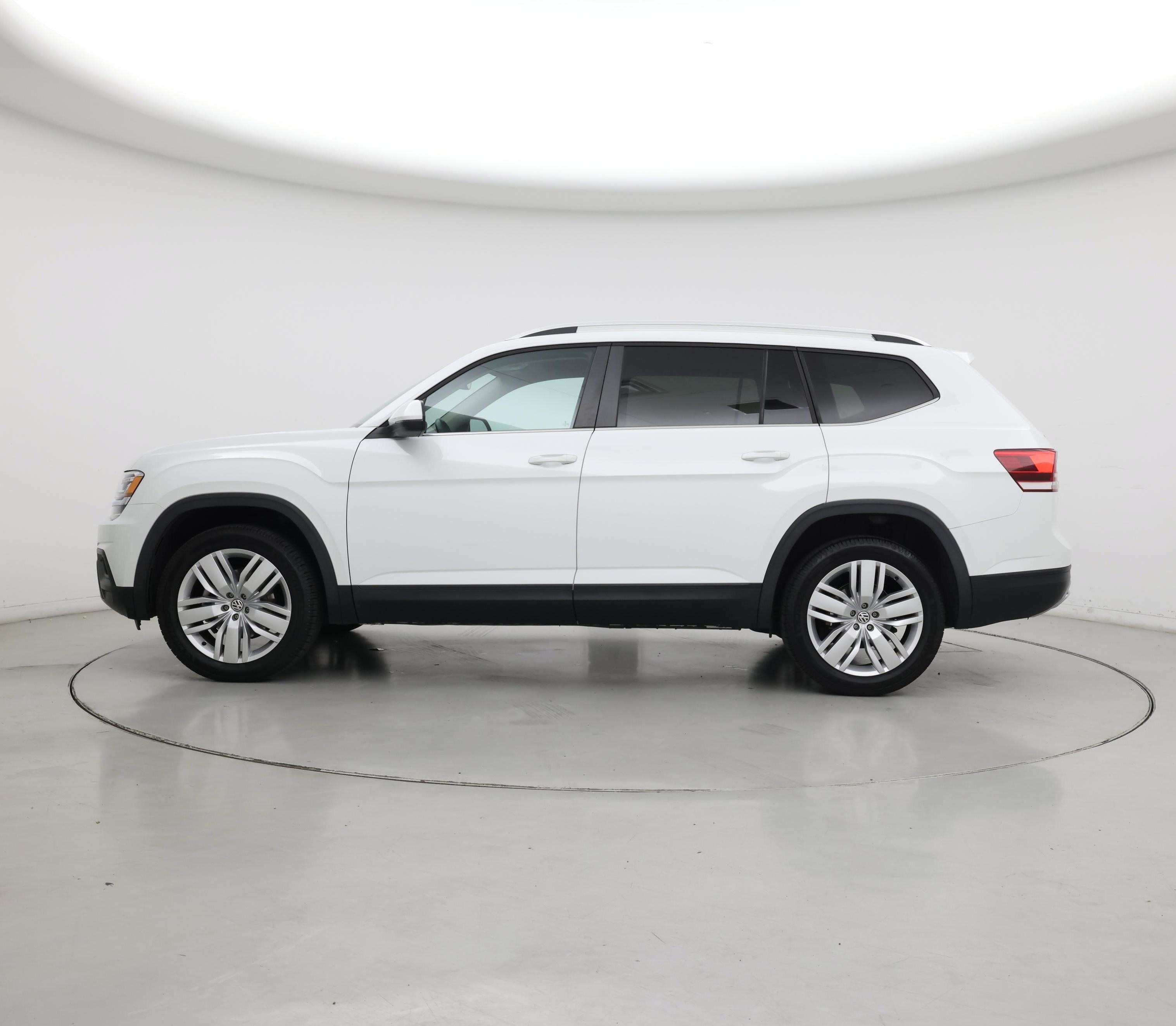 Thumbnail: 2019 Volkswagen Atlas - 3