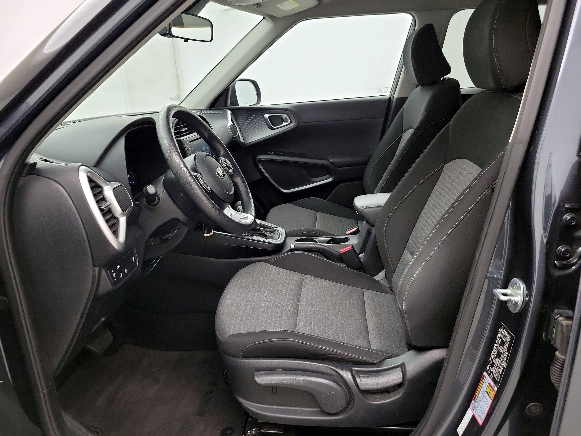Thumbnail: 2020 Kia Soul - 11