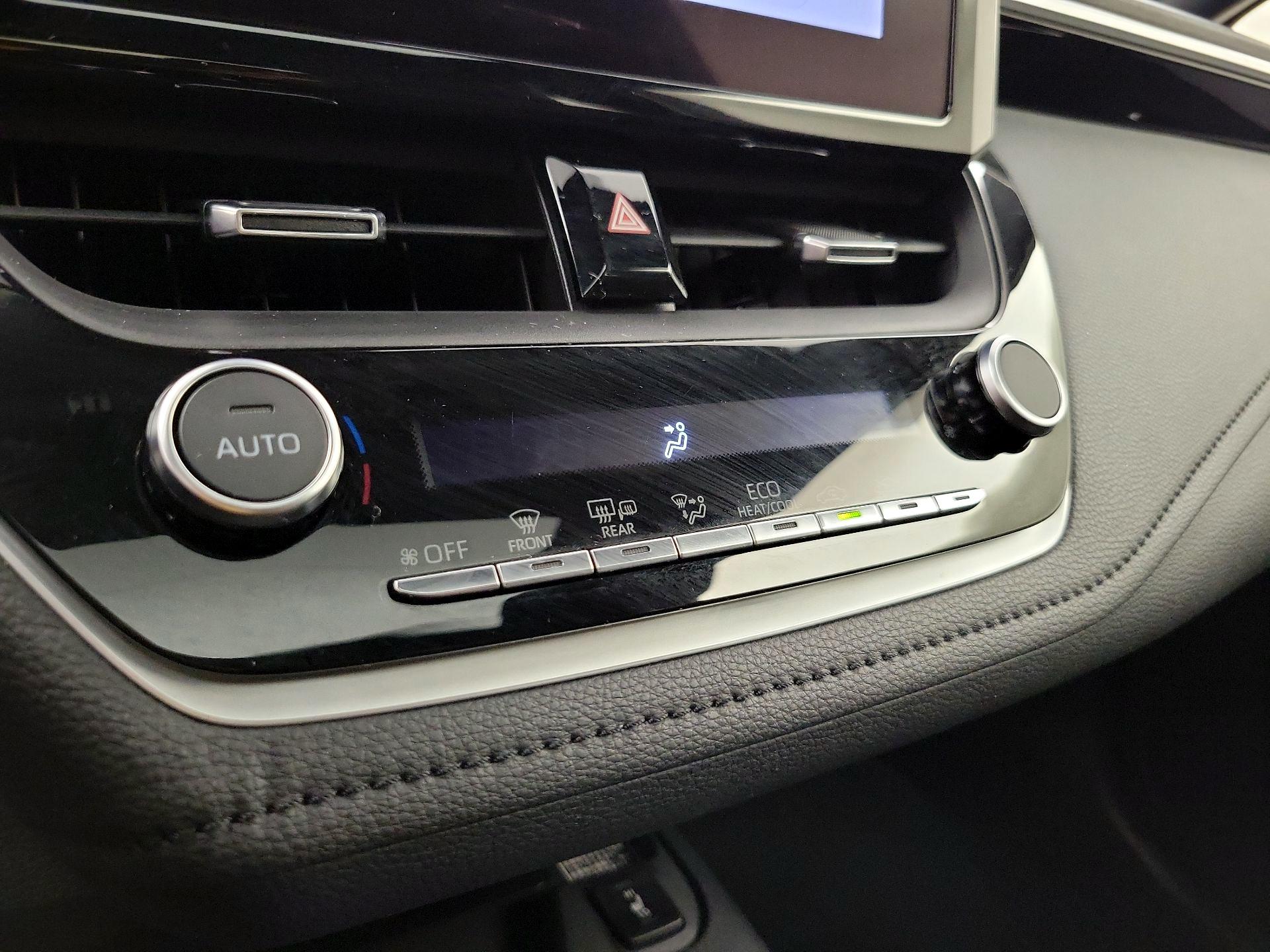 Thumbnail: 2024 Toyota Corolla - 16