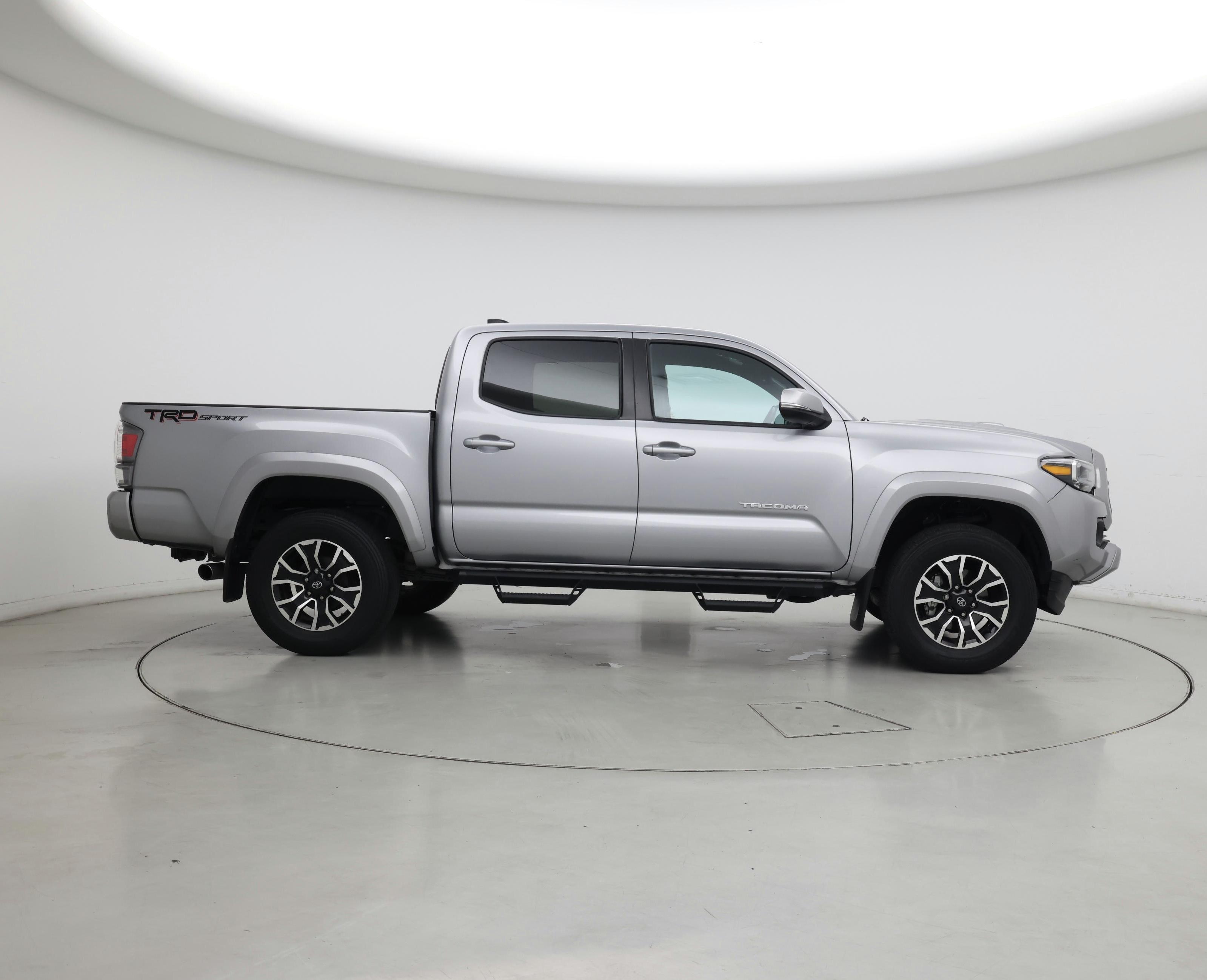 Thumbnail: 2021 Toyota Tacoma - 7