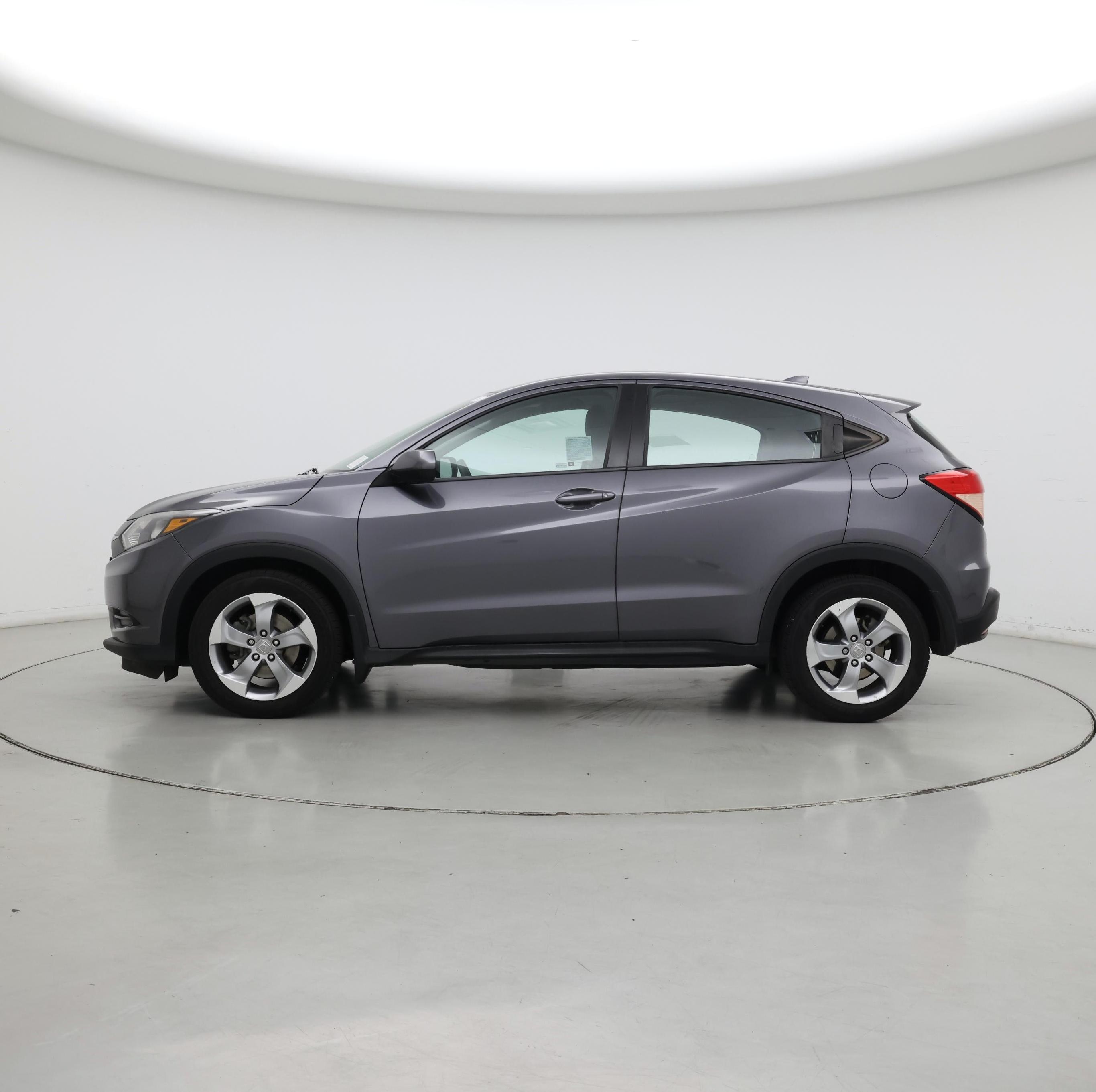 Thumbnail: 2017 Honda HR-V - 3