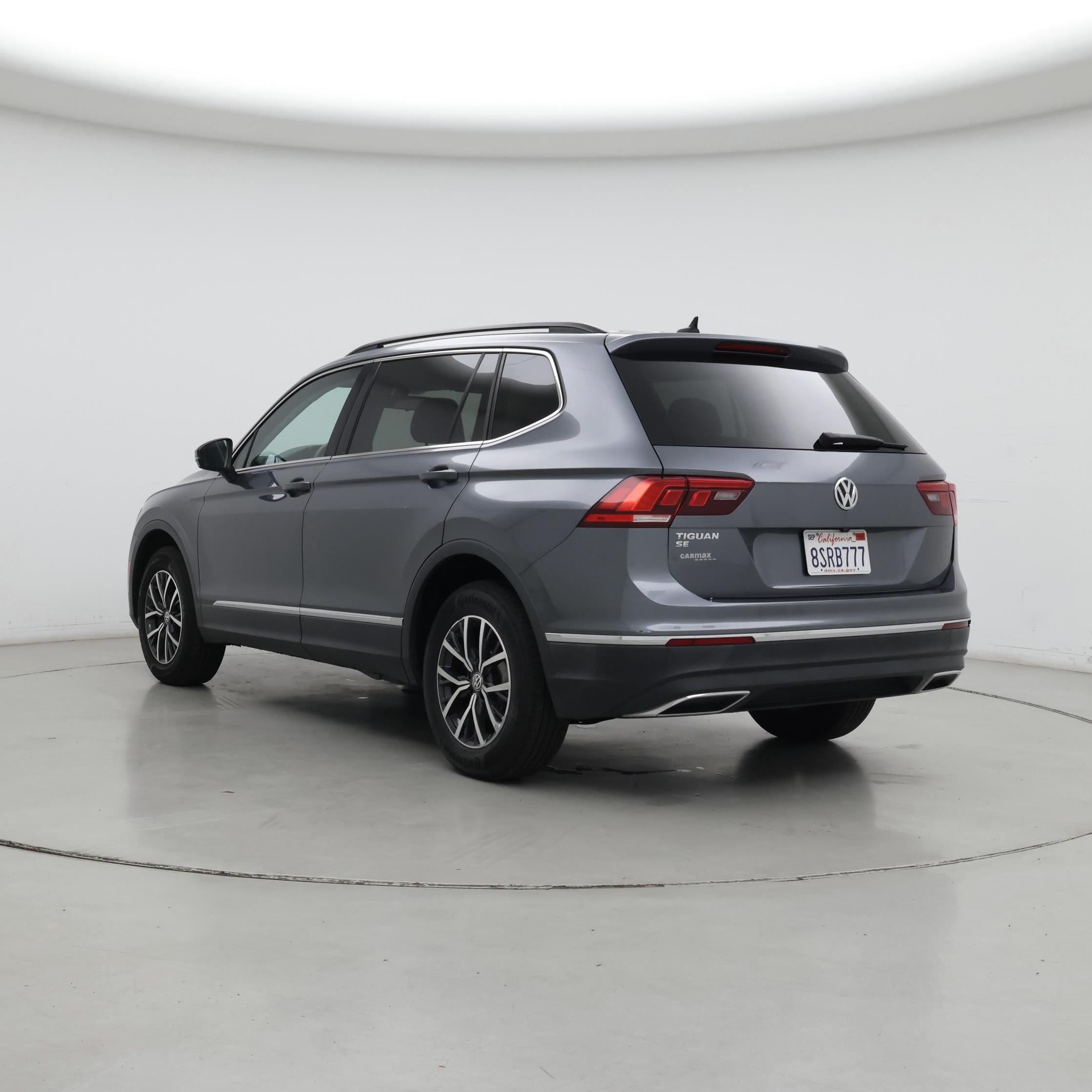 Thumbnail: 2020 Volkswagen Tiguan - 2