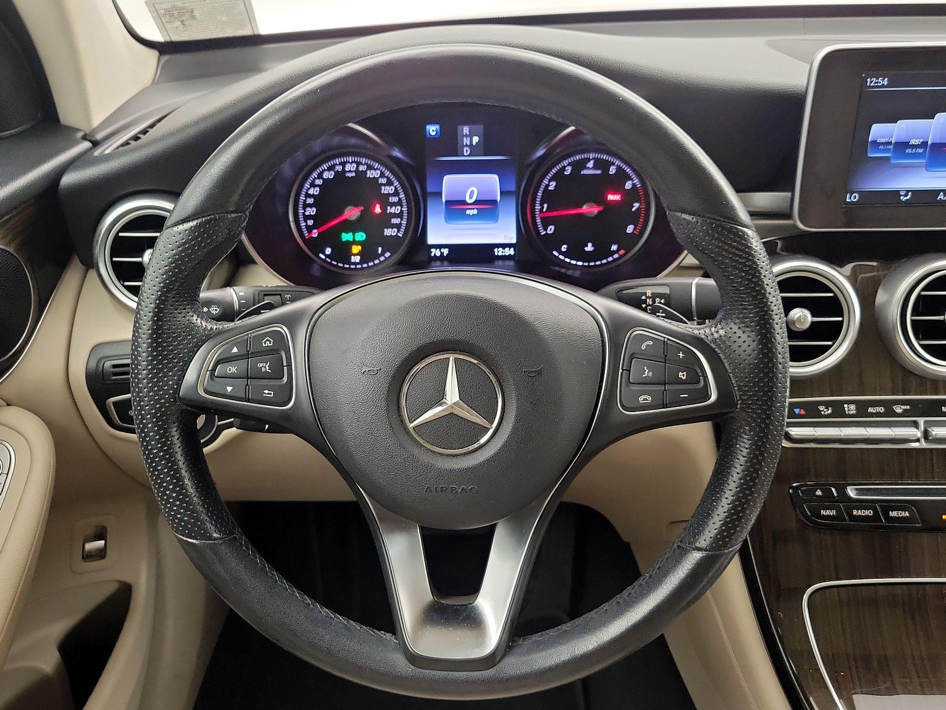 Thumbnail: 2019 Mercedes-Benz GLC - 10