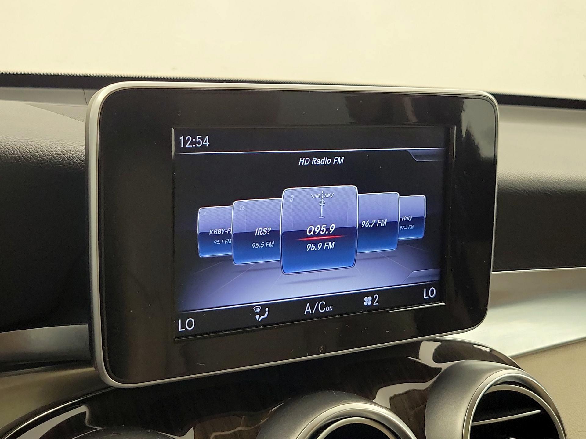 Thumbnail: 2019 Mercedes-Benz GLC - 16