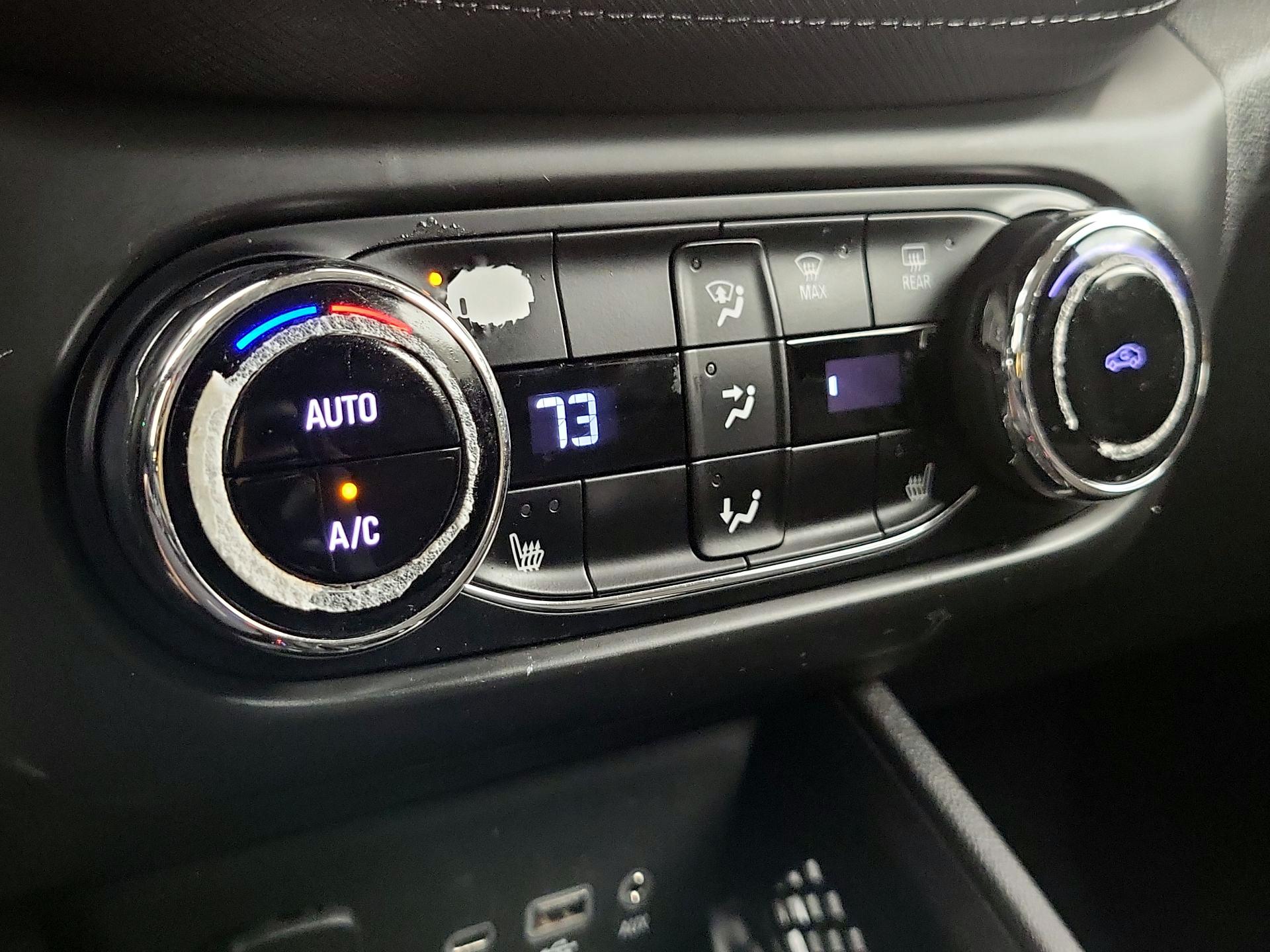 Thumbnail: 2021 Chevrolet TrailBlazer - 16