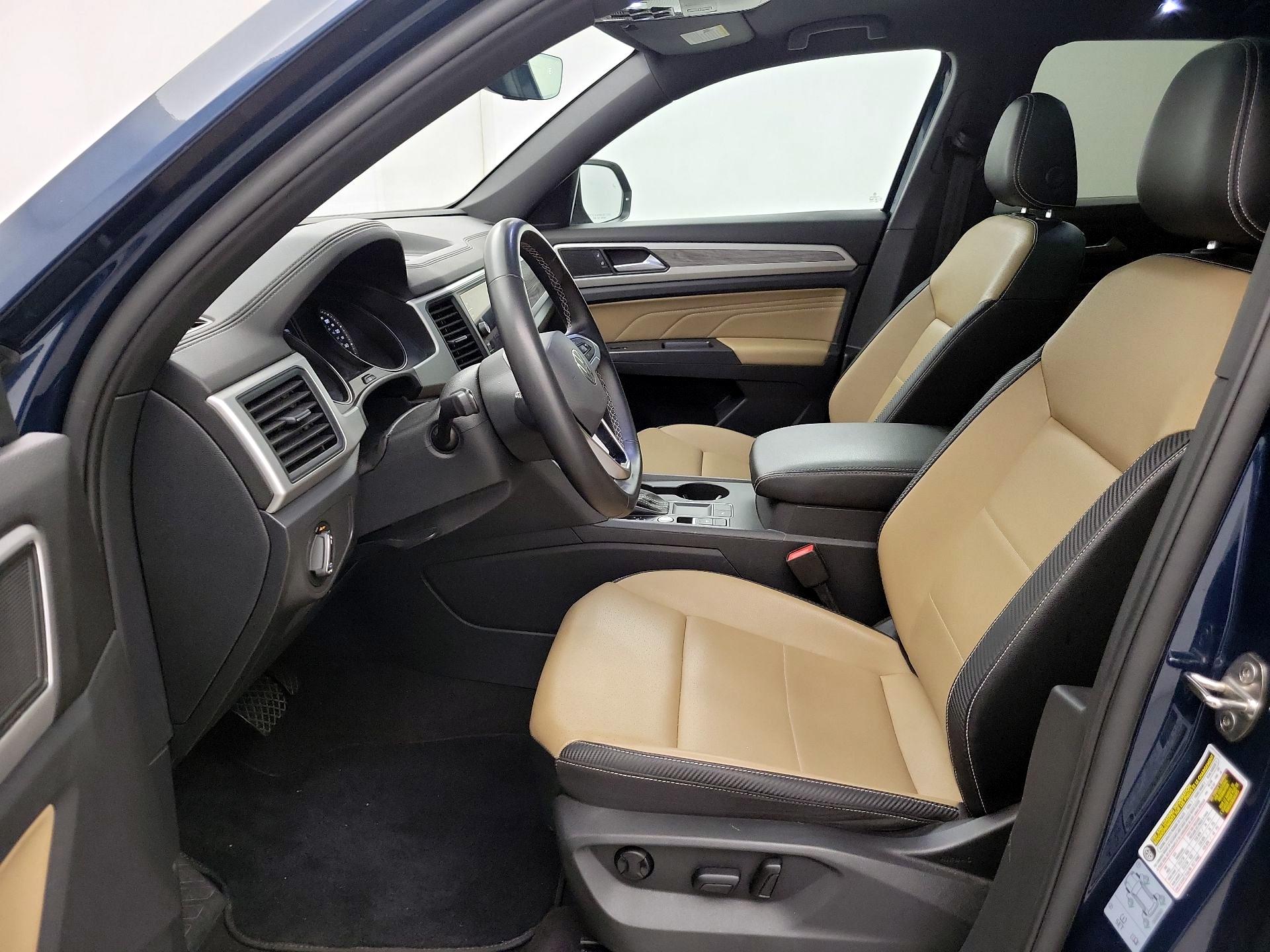 Thumbnail: 2021 Volkswagen Atlas - 11