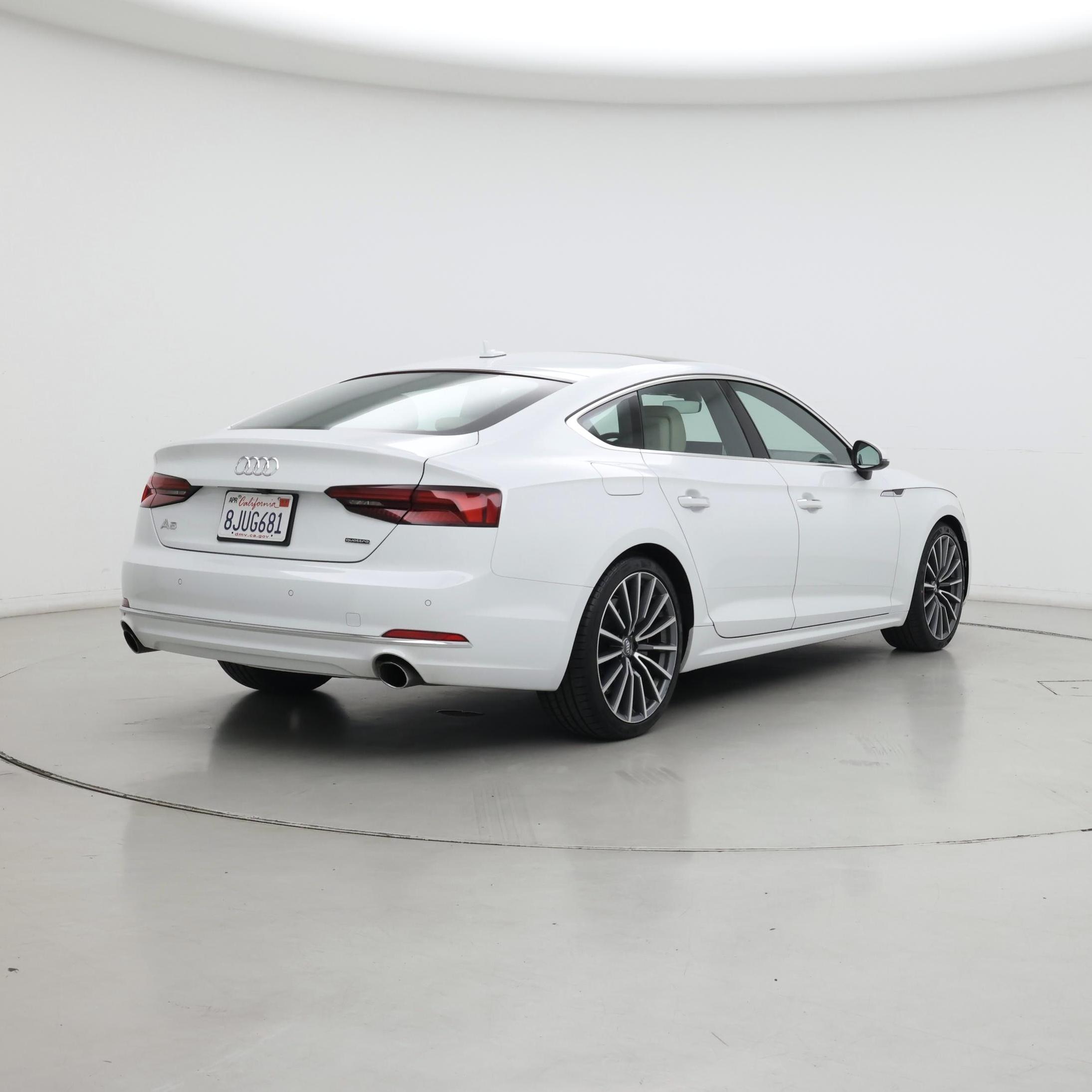 Thumbnail: 2019 Audi A5 - 8