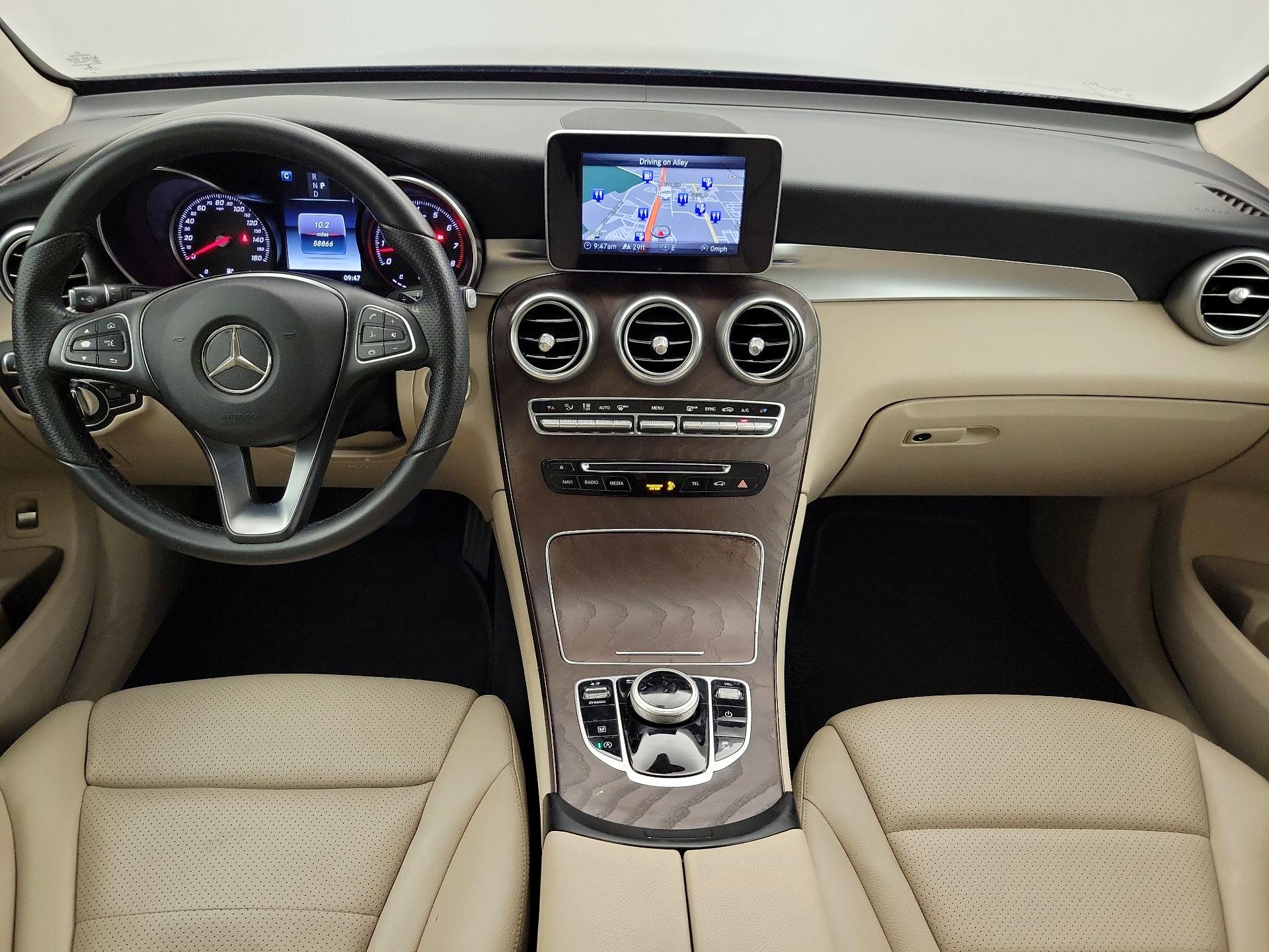 Thumbnail: 2018 Mercedes-Benz GLC - 9
