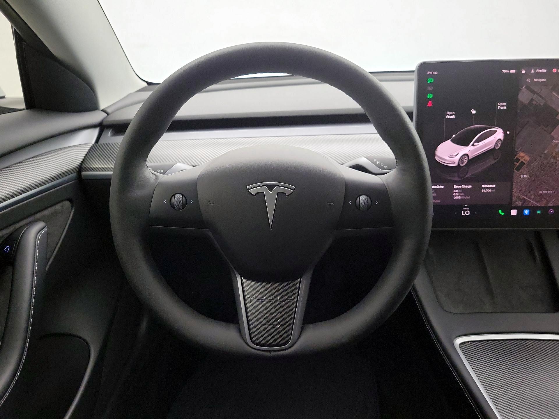 Thumbnail: 2022 Tesla Model 3 - 10