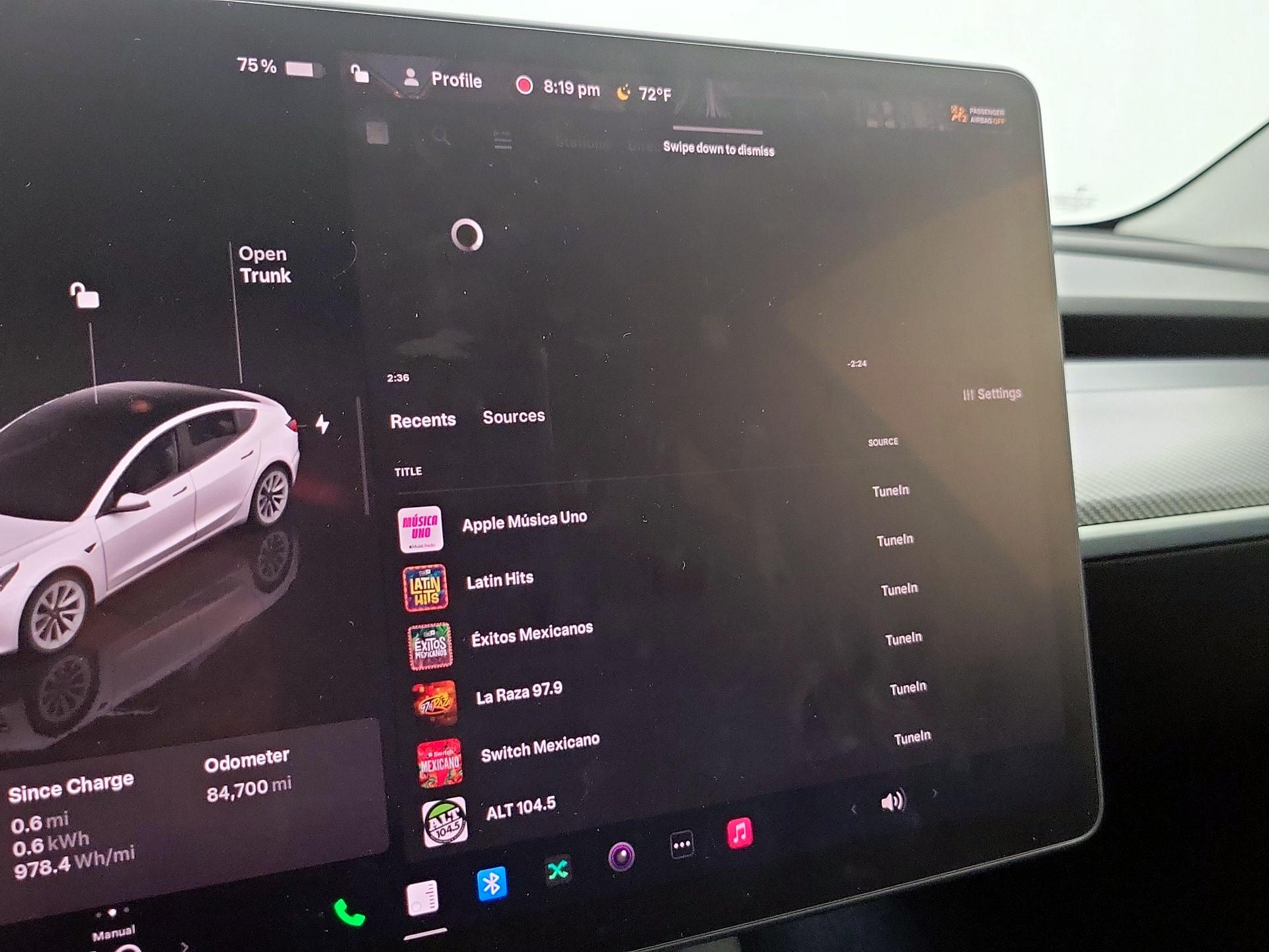 Thumbnail: 2022 Tesla Model 3 - 15