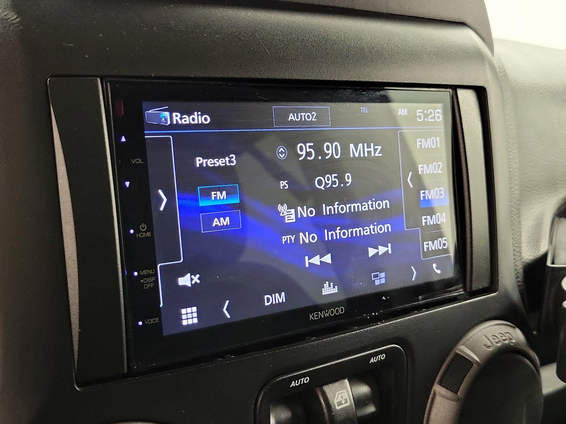 Thumbnail: 2015 Jeep Wrangler - 13