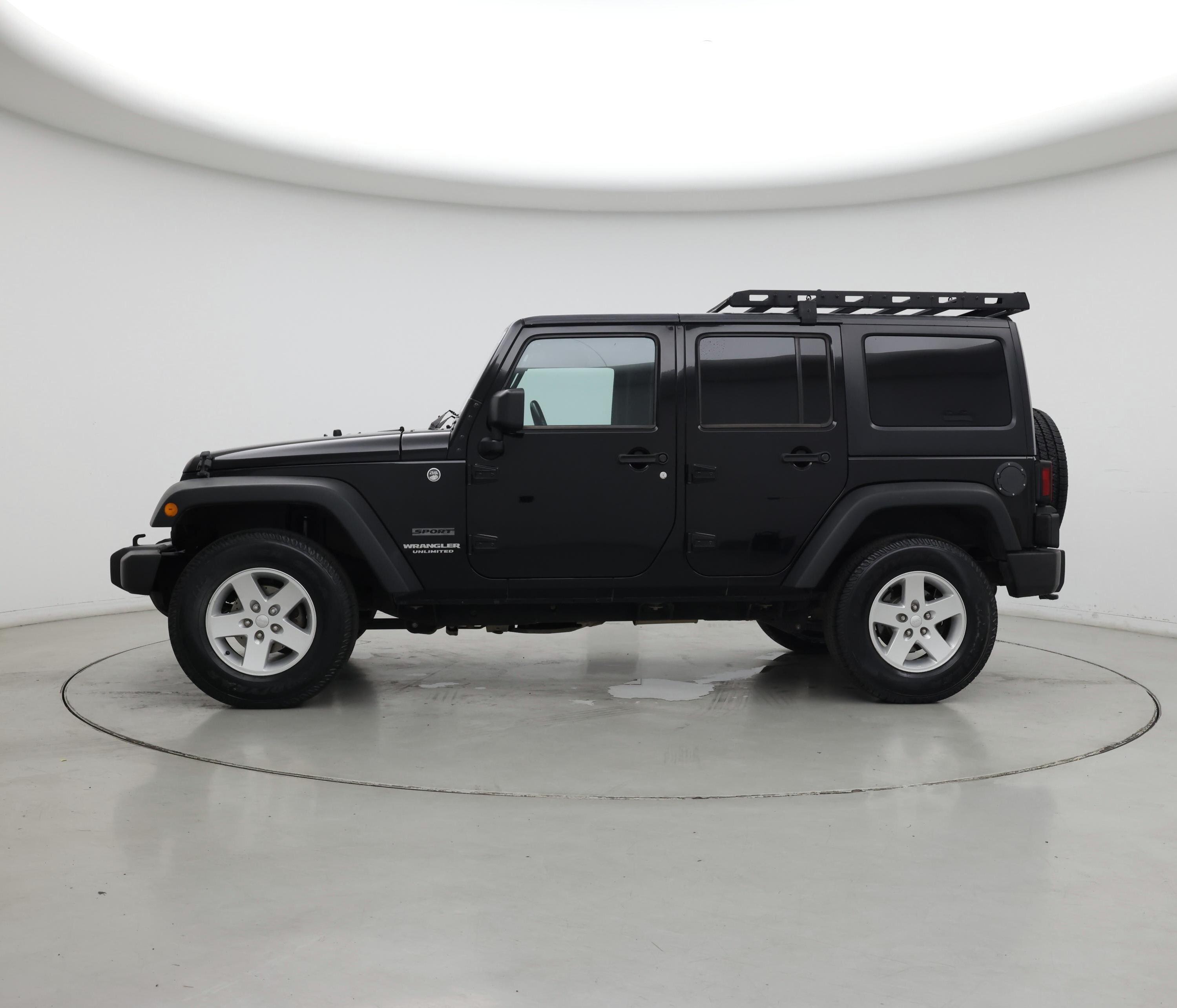 Thumbnail: 2015 Jeep Wrangler - 3