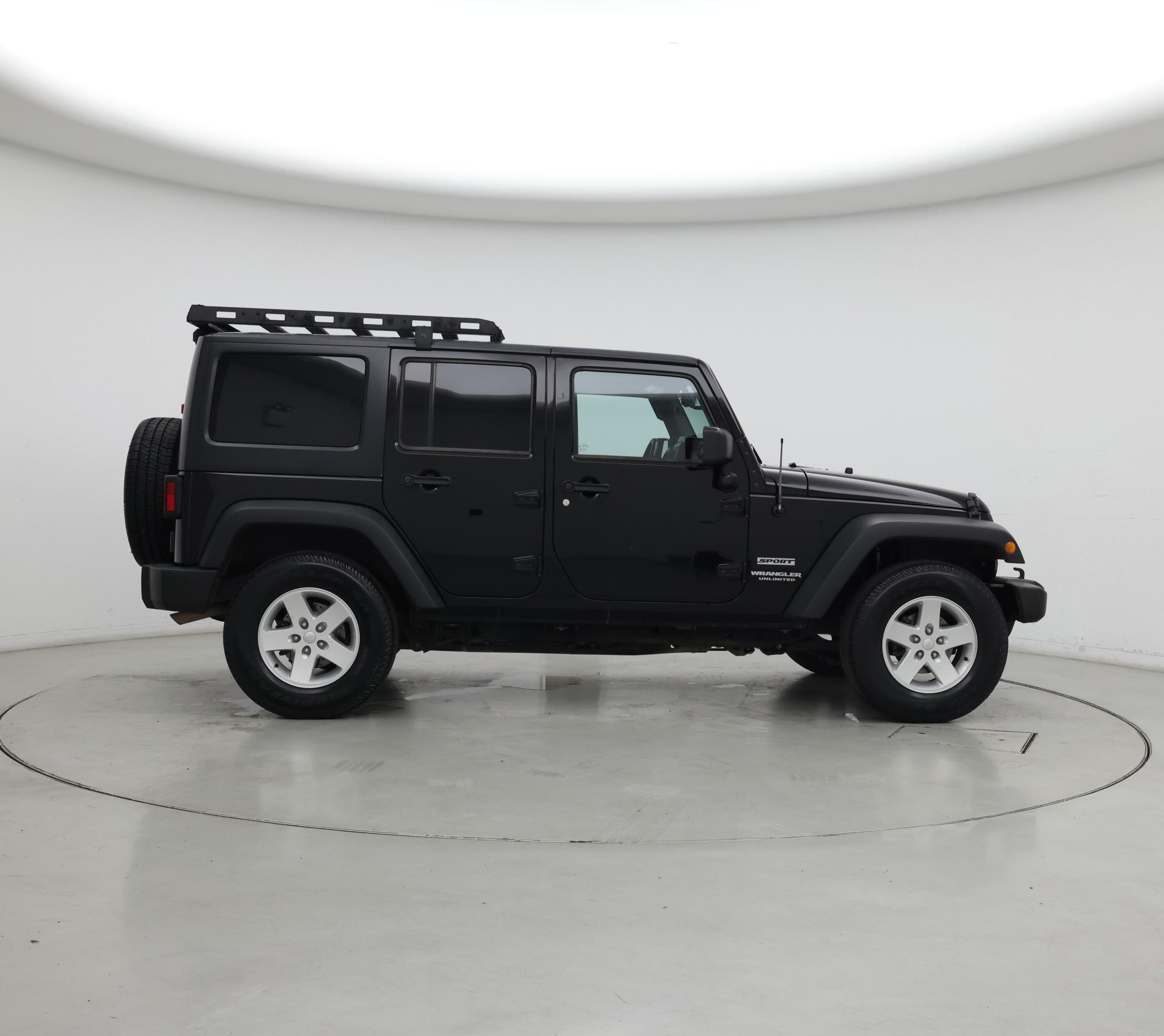 Thumbnail: 2015 Jeep Wrangler - 7