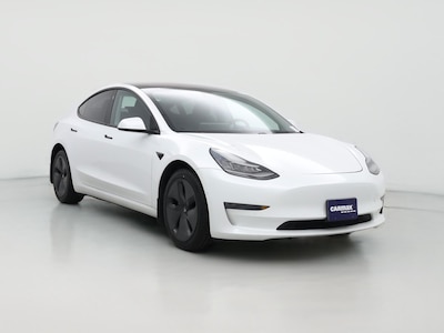 White 2019 Tesla Model 3 Standard Range Plus