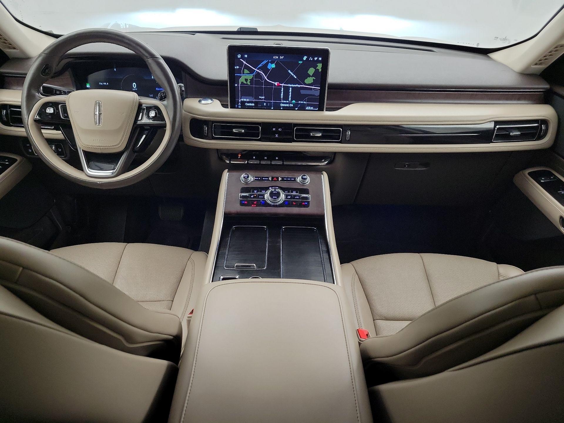 Thumbnail: 2023 Lincoln Aviator - 9