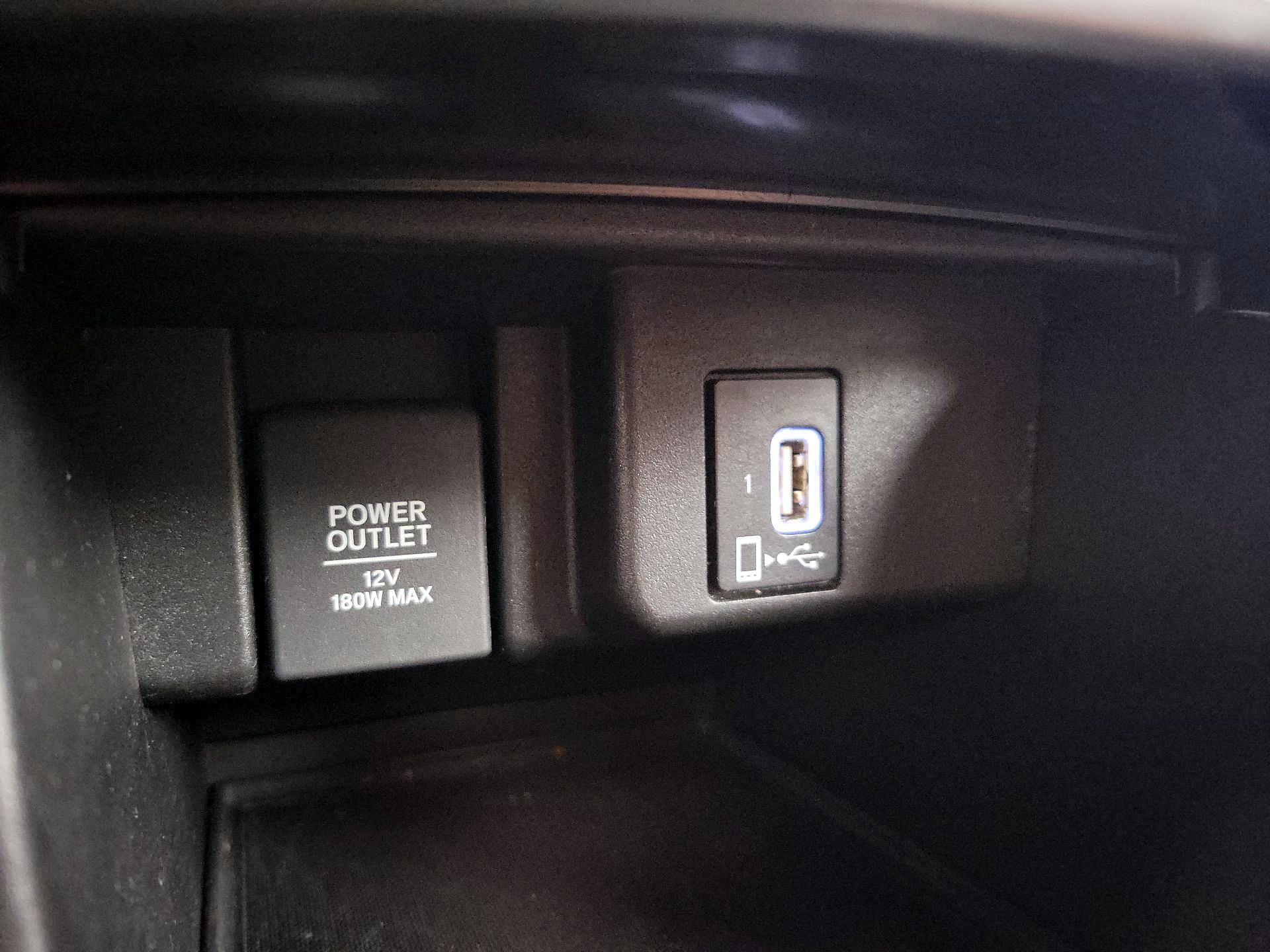 Thumbnail: 2018 Honda Accord - 18