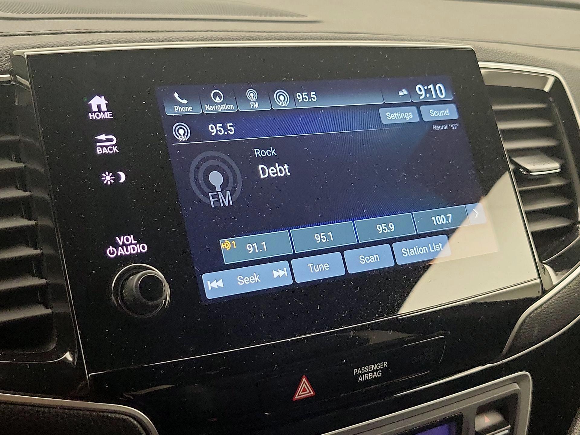 Thumbnail: 2020 Honda Pilot - 15
