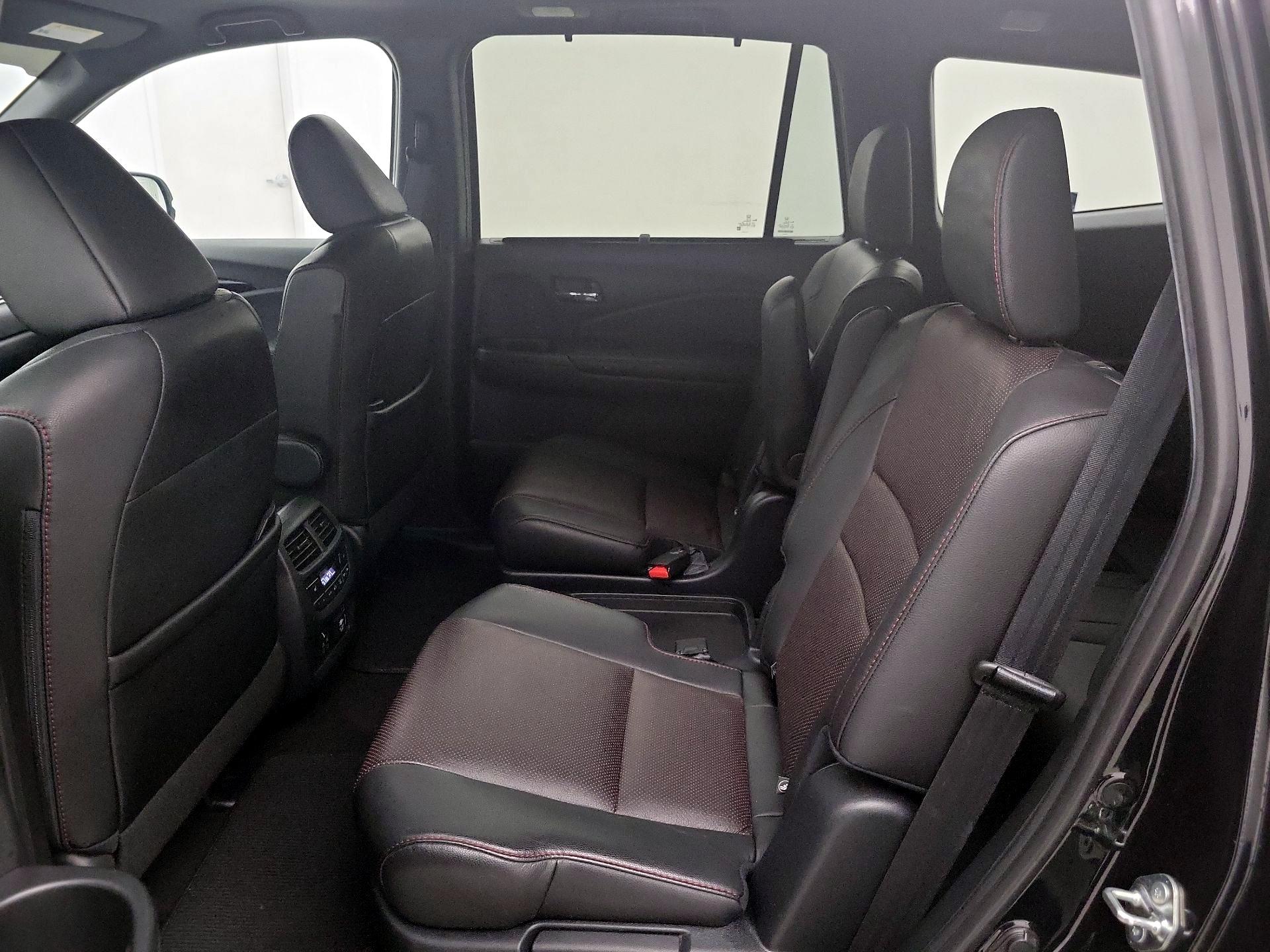 Thumbnail: 2020 Honda Pilot - 20