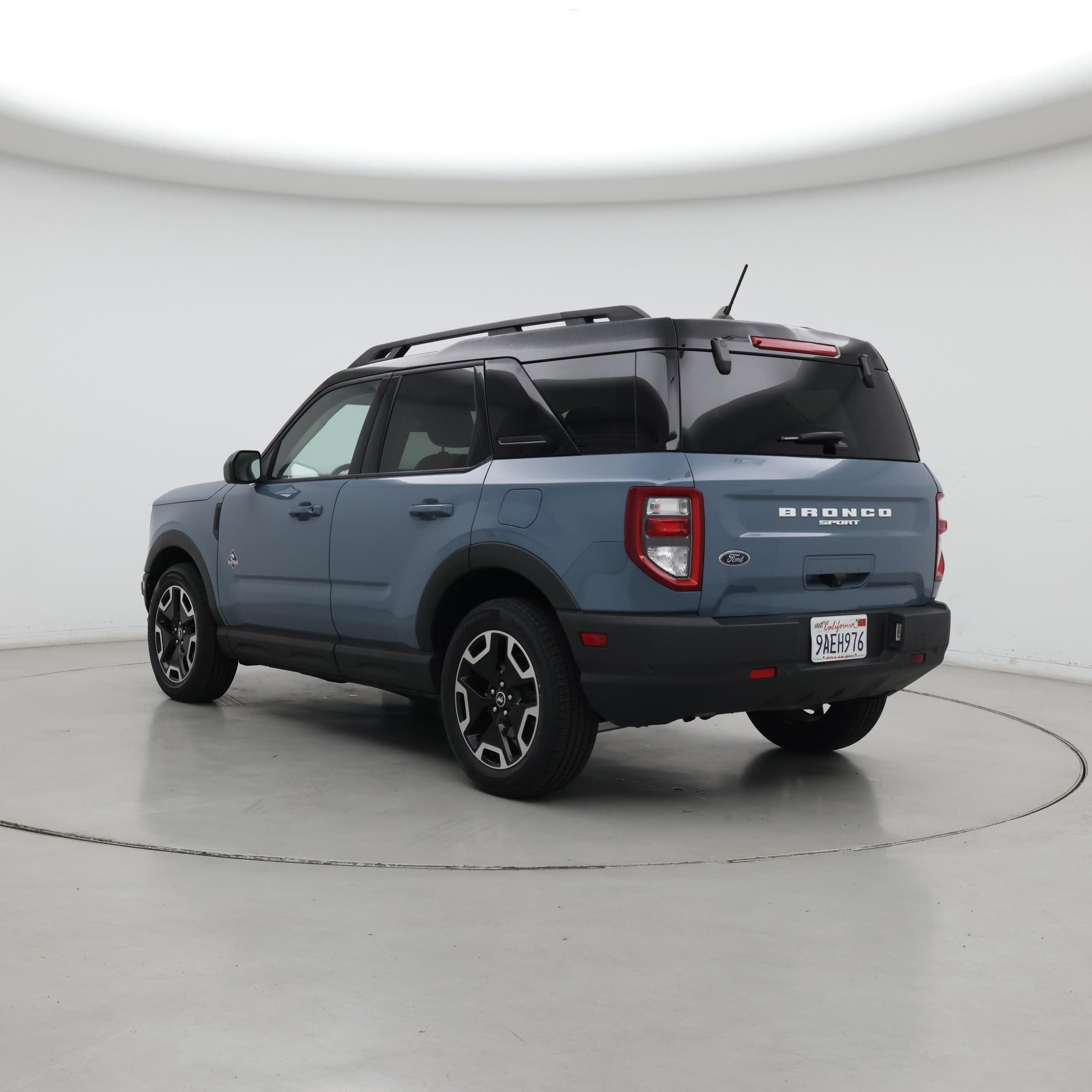 Thumbnail: 2022 Ford Bronco Sport - 2