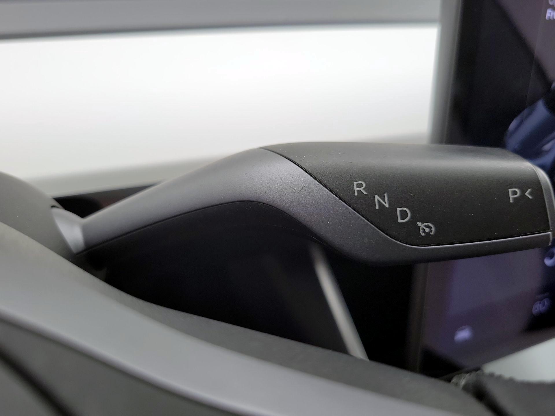 Thumbnail: 2019 Tesla Model 3 - 17