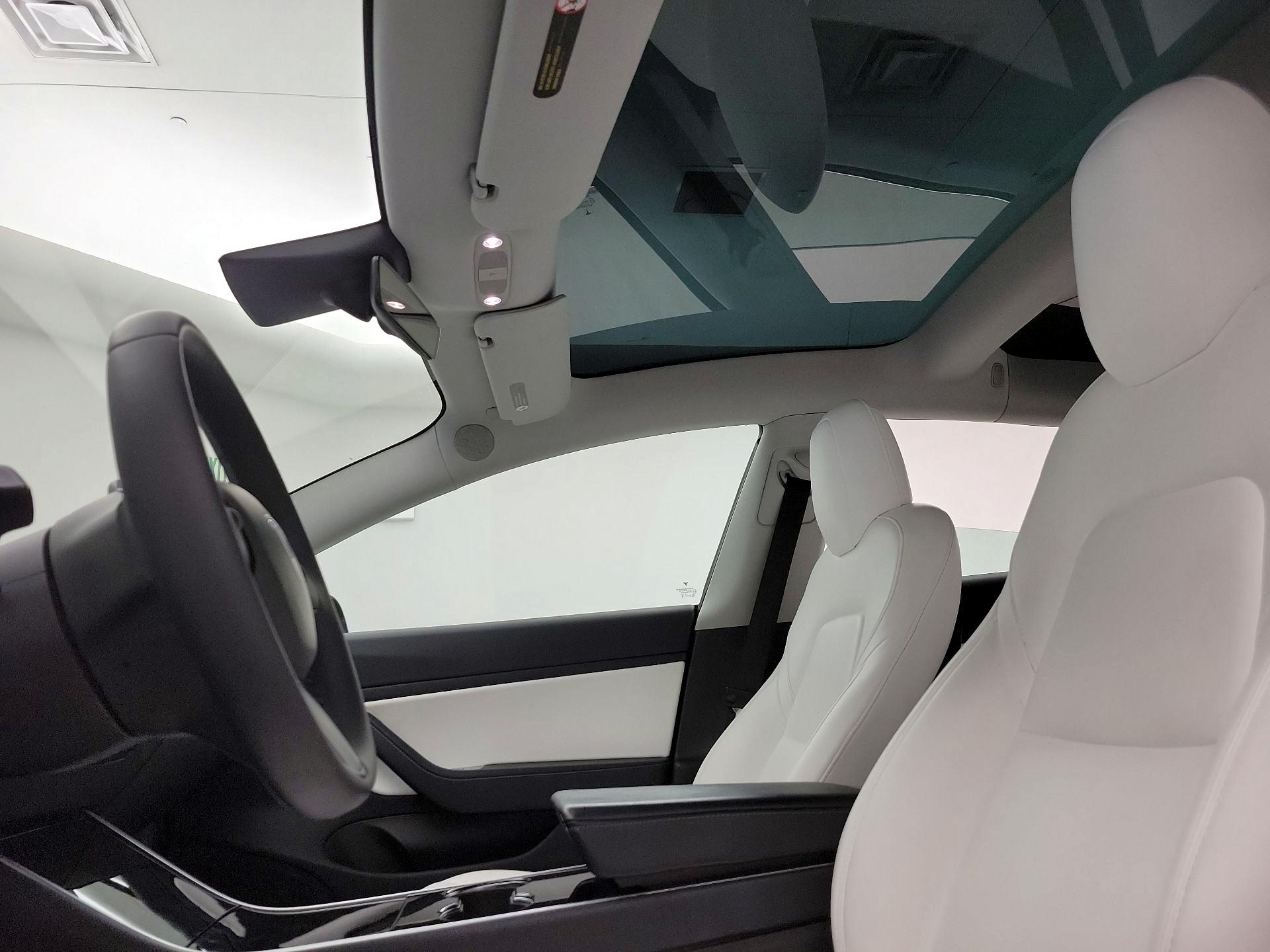 Thumbnail: 2019 Tesla Model 3 - 19