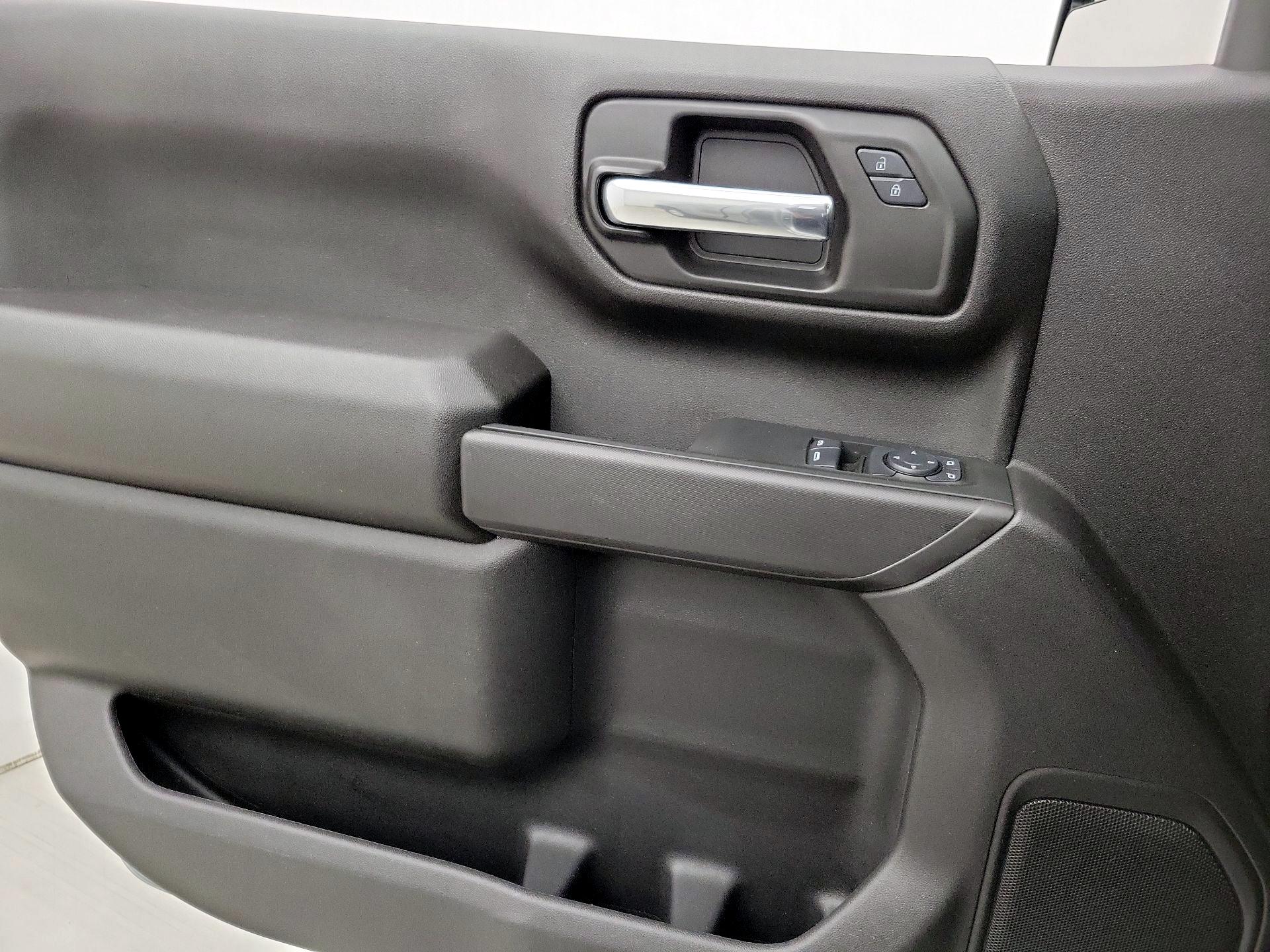 Thumbnail: 2025 Chevrolet Silverado 1500 - 12