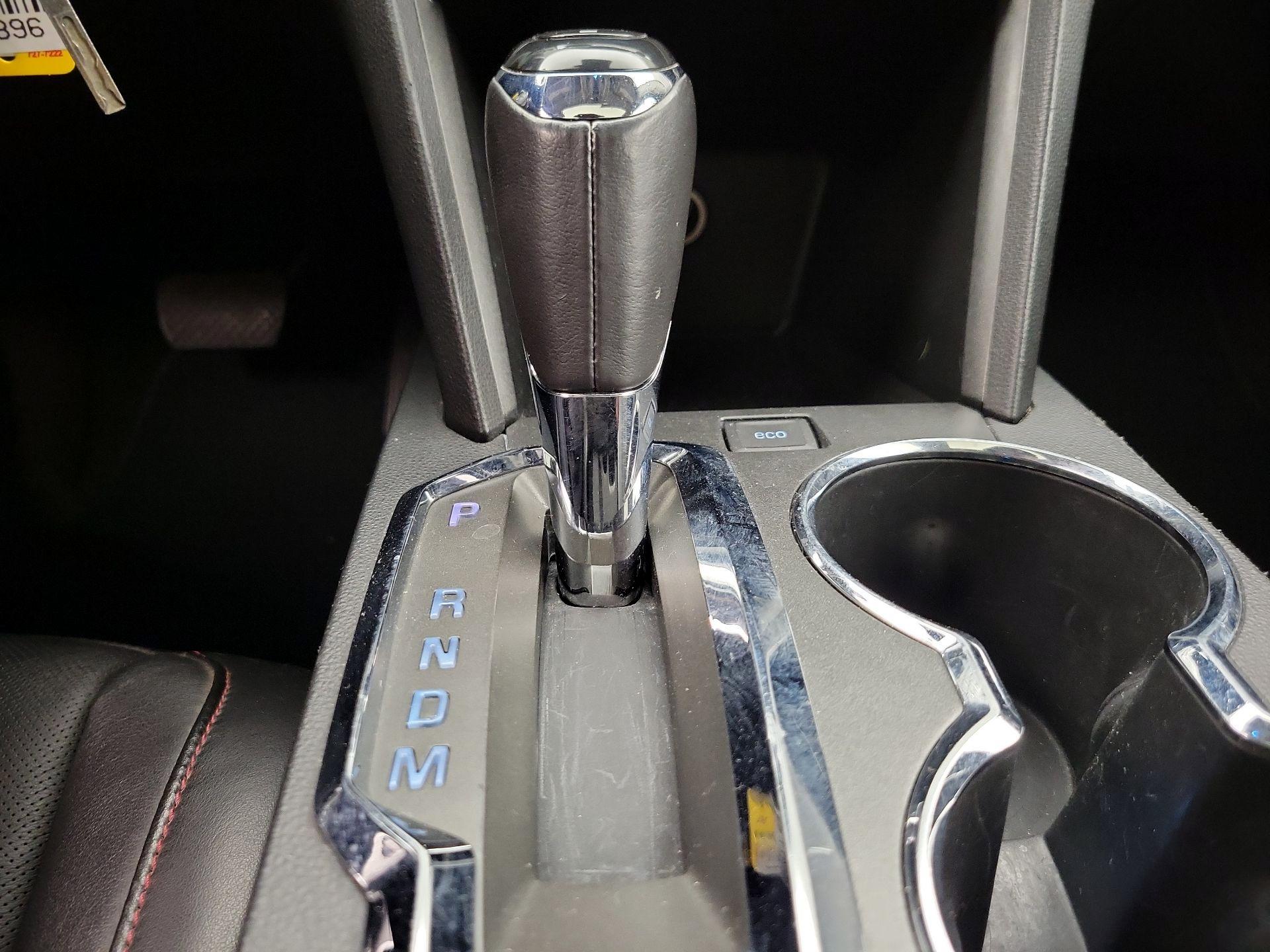 Thumbnail: 2016 Chevrolet Equinox - 16