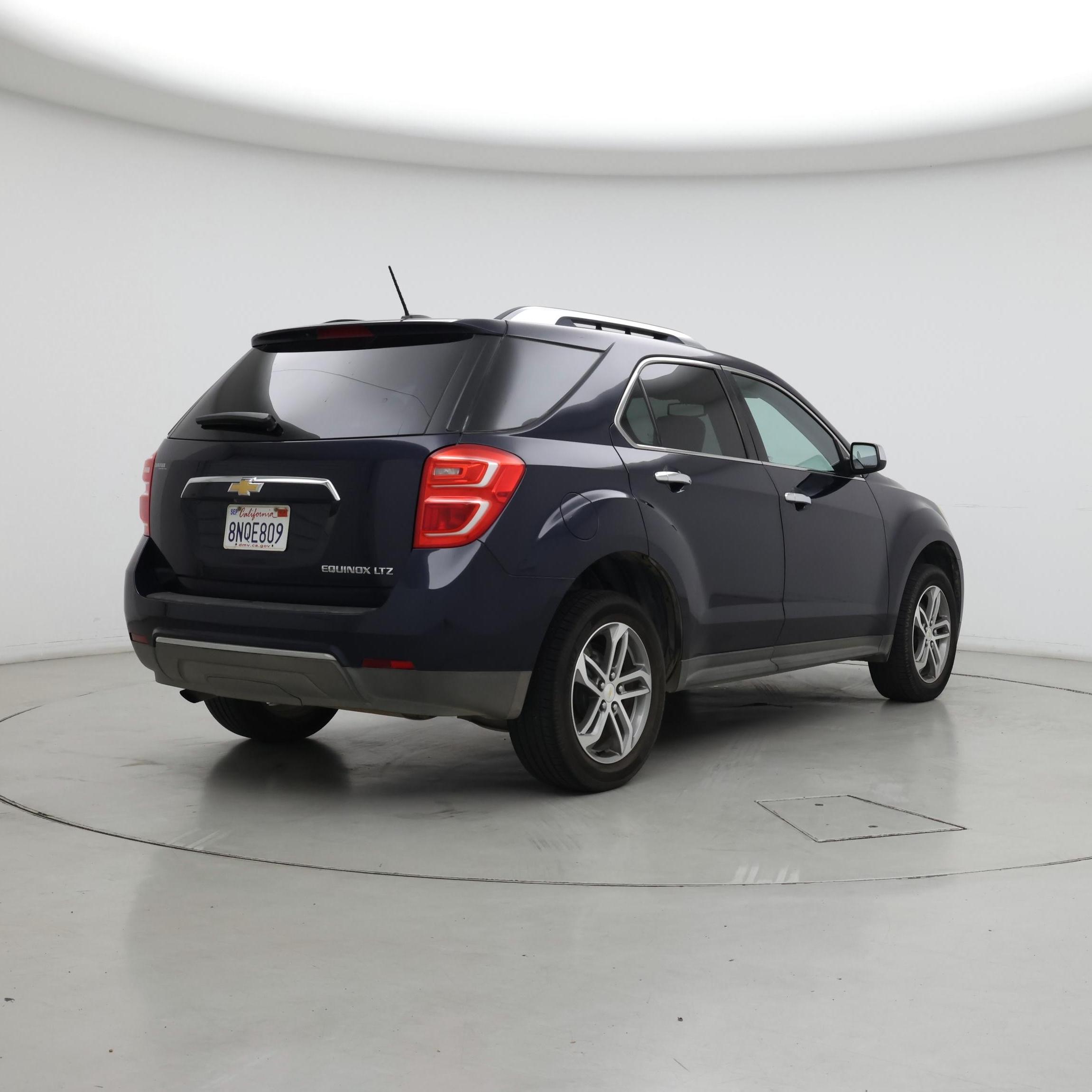 Thumbnail: 2016 Chevrolet Equinox - 8