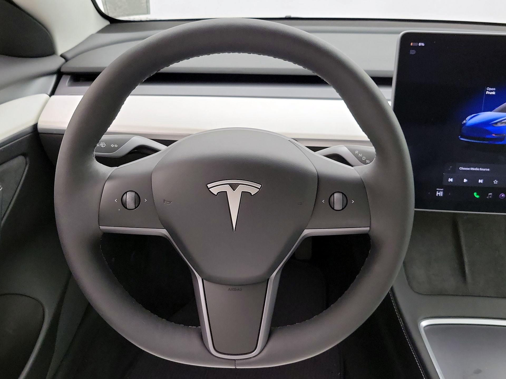 Thumbnail: 2022 Tesla Model 3 - 10