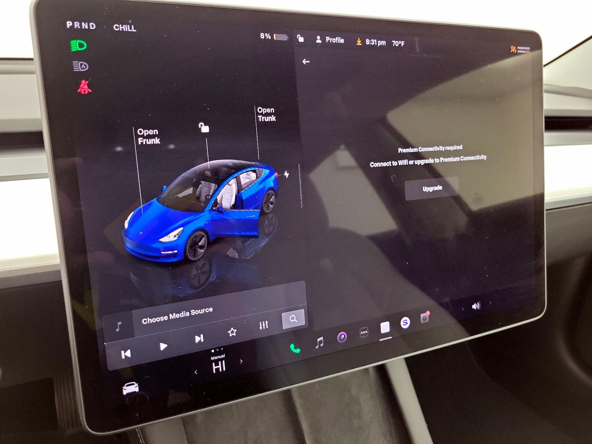 Thumbnail: 2022 Tesla Model 3 - 15