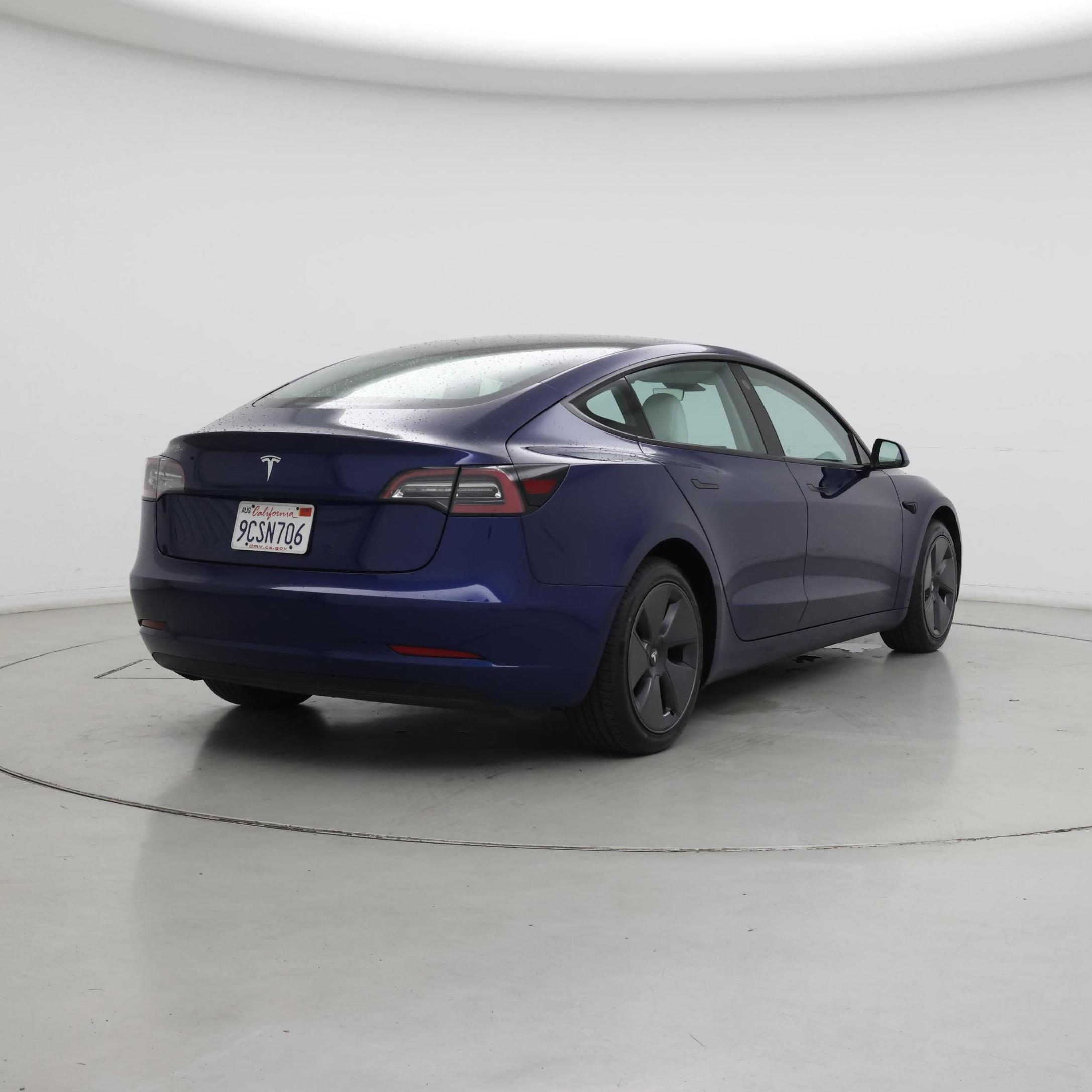 Thumbnail: 2022 Tesla Model 3 - 8