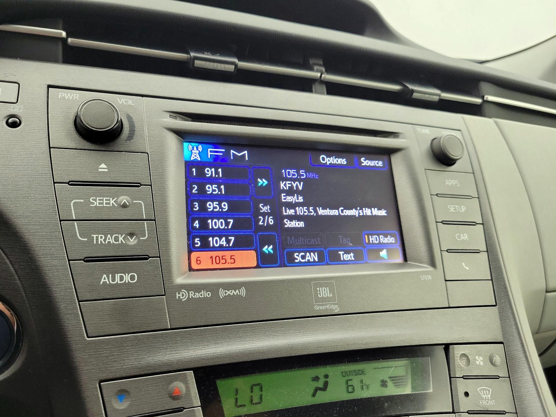 Thumbnail: 2014 Toyota Prius - 15