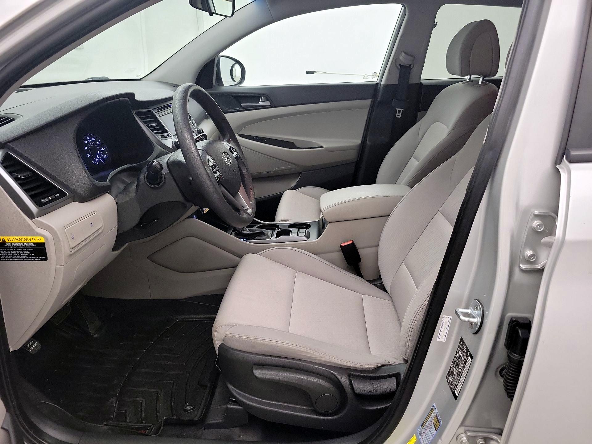 Thumbnail: 2017 Hyundai Tucson - 11