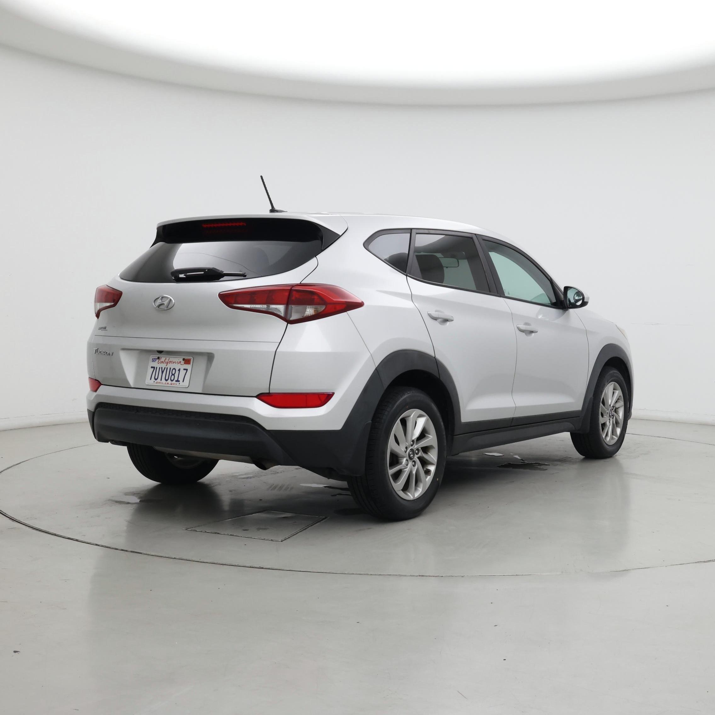 Thumbnail: 2017 Hyundai Tucson - 8