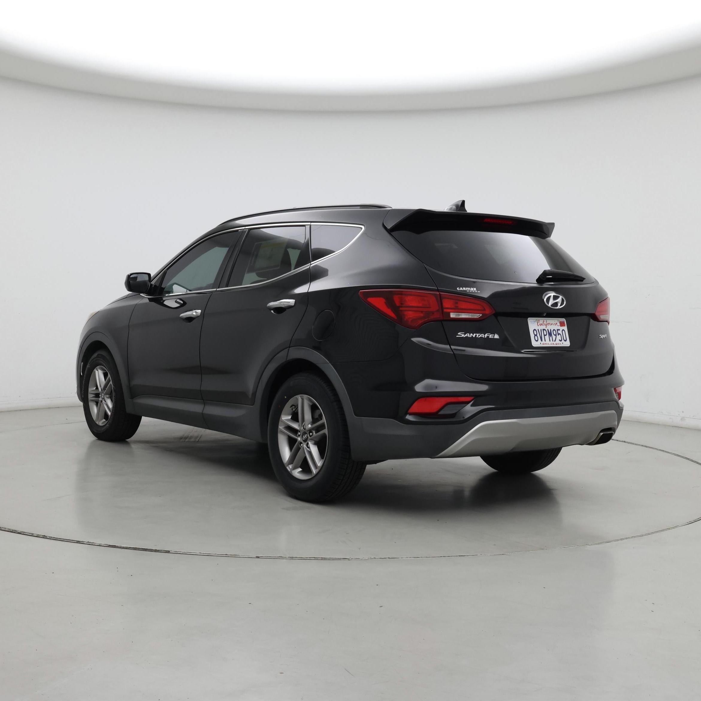 Thumbnail: 2017 Hyundai Santa Fe - 2