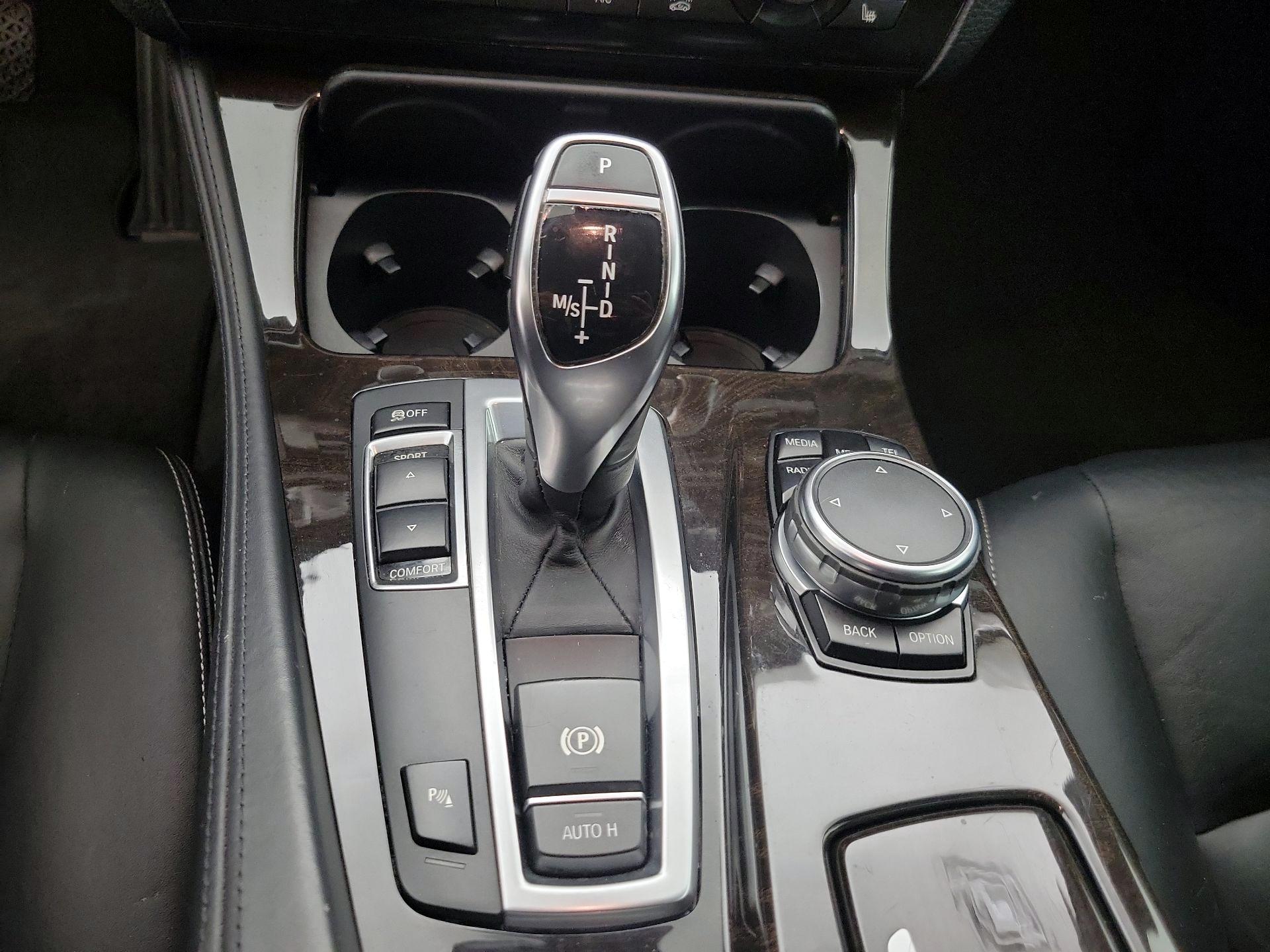 Thumbnail: 2016 BMW 5 Series - 18