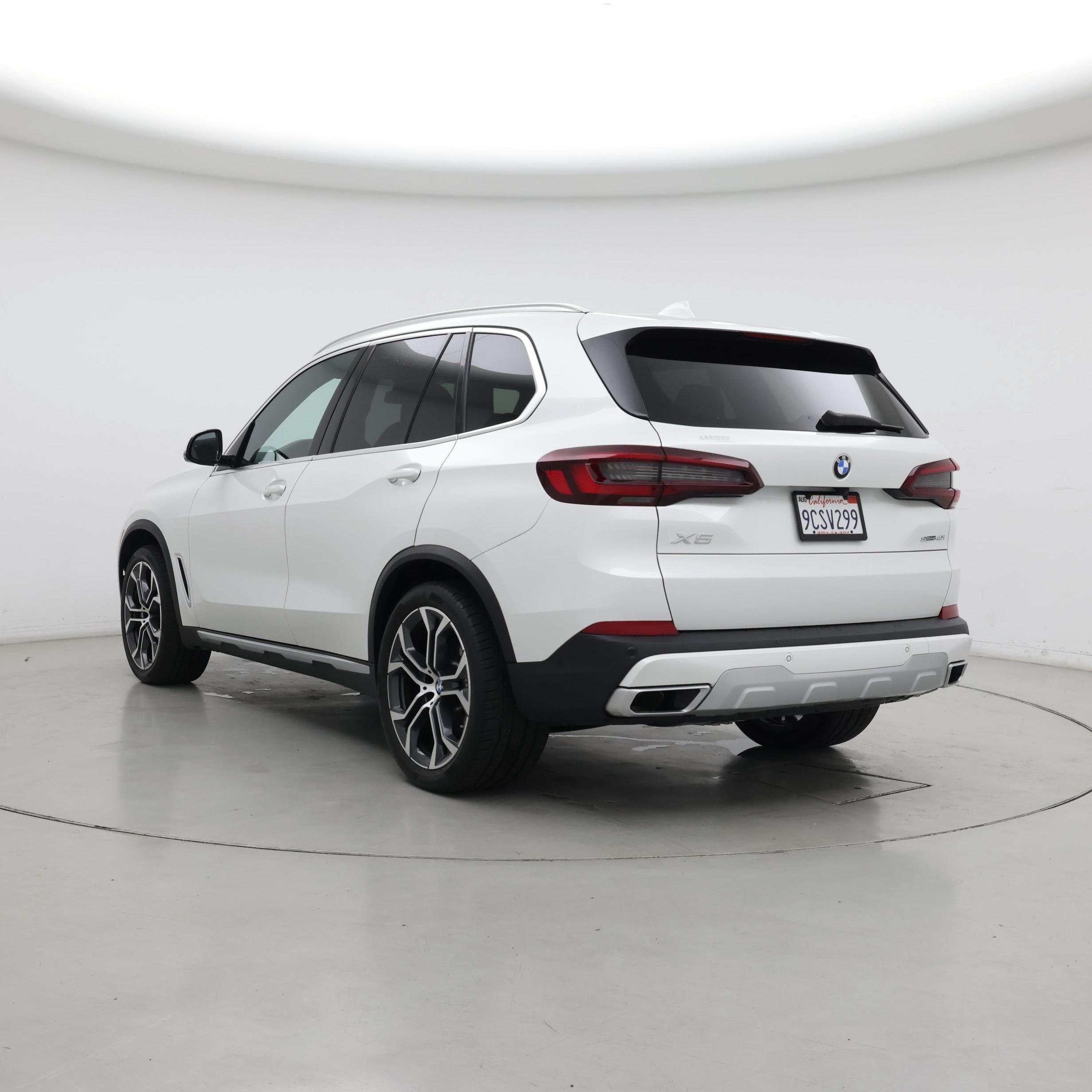 Thumbnail: 2022 BMW X5 - 2