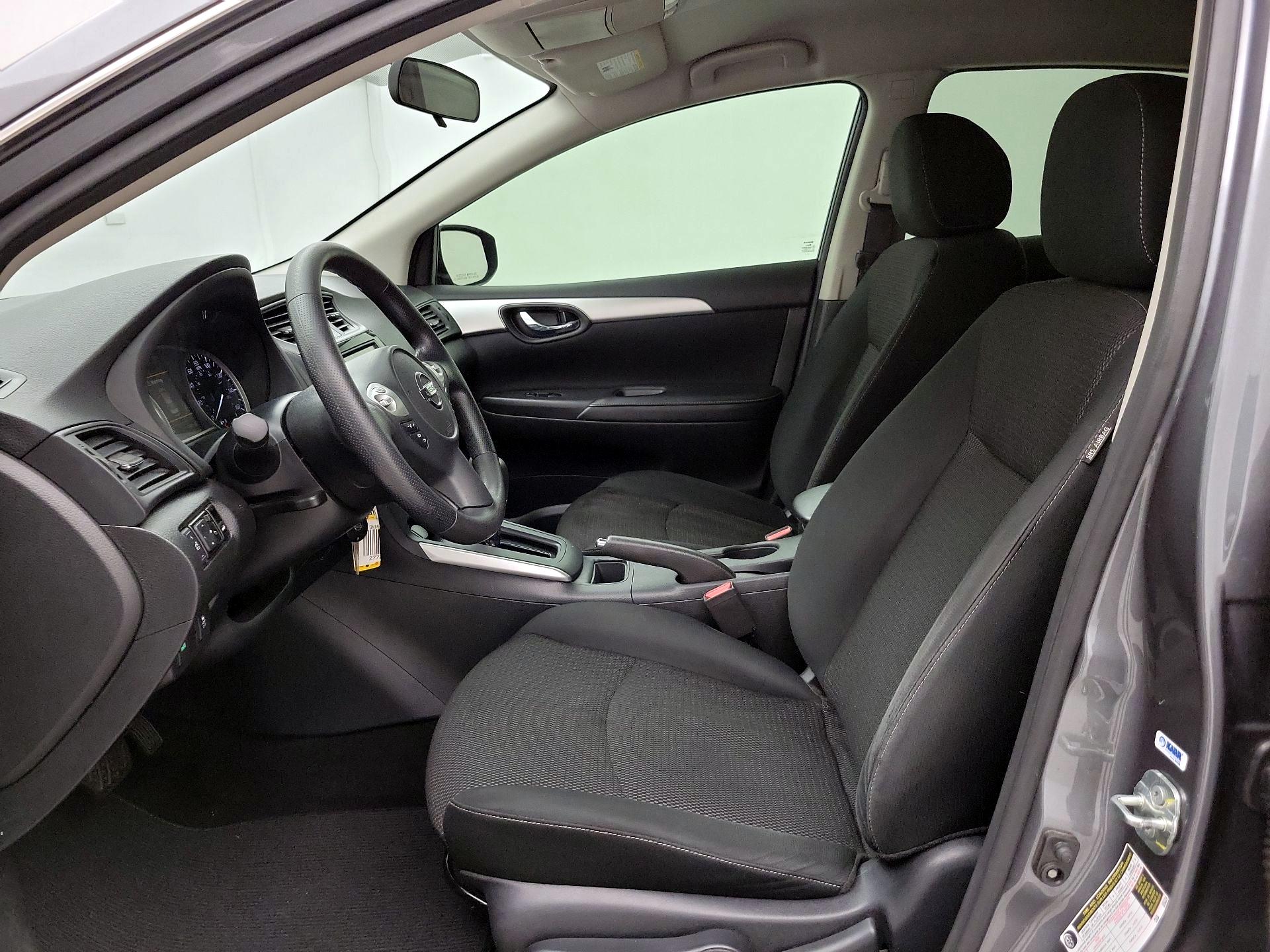 Thumbnail: 2019 Nissan Sentra - 11