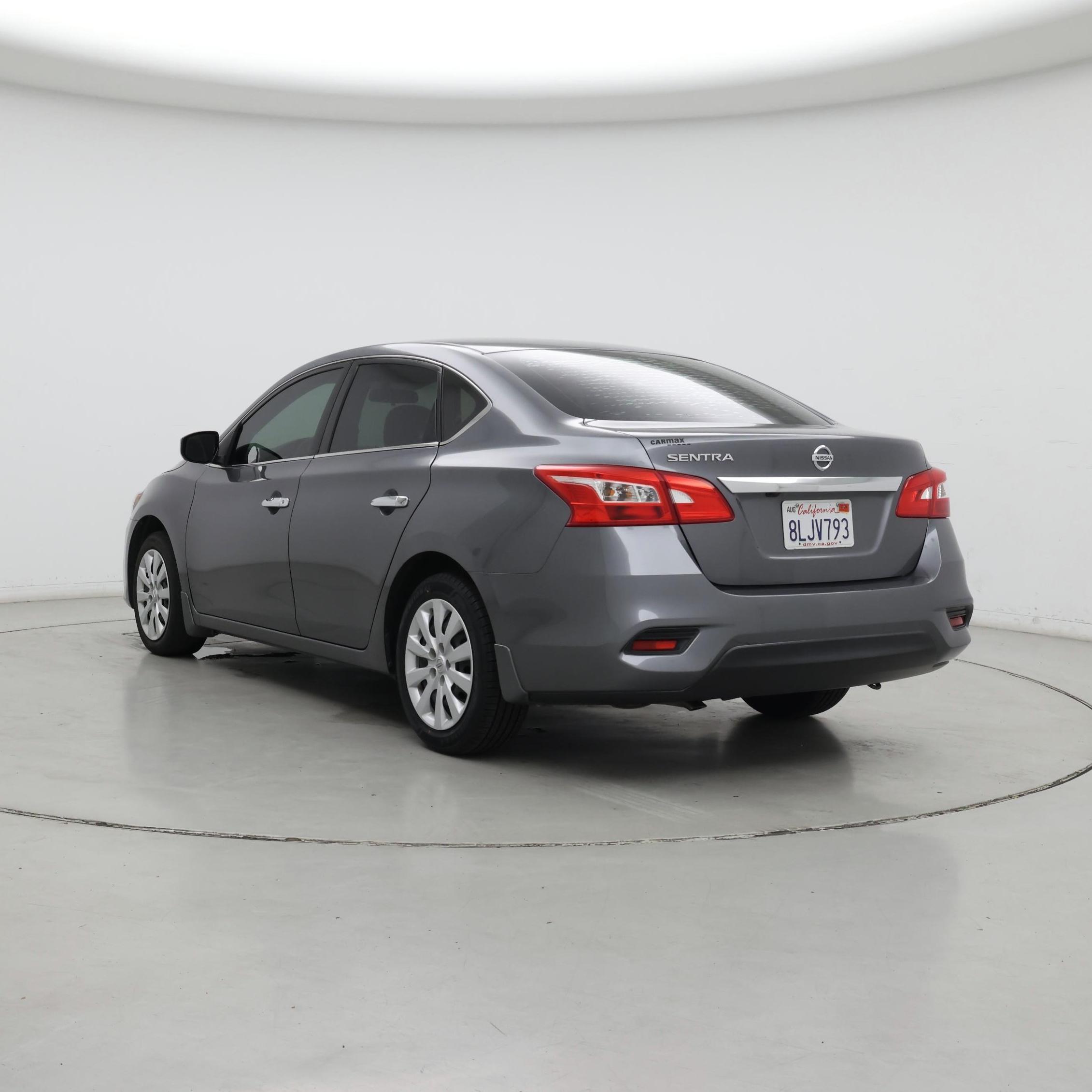 Thumbnail: 2019 Nissan Sentra - 2