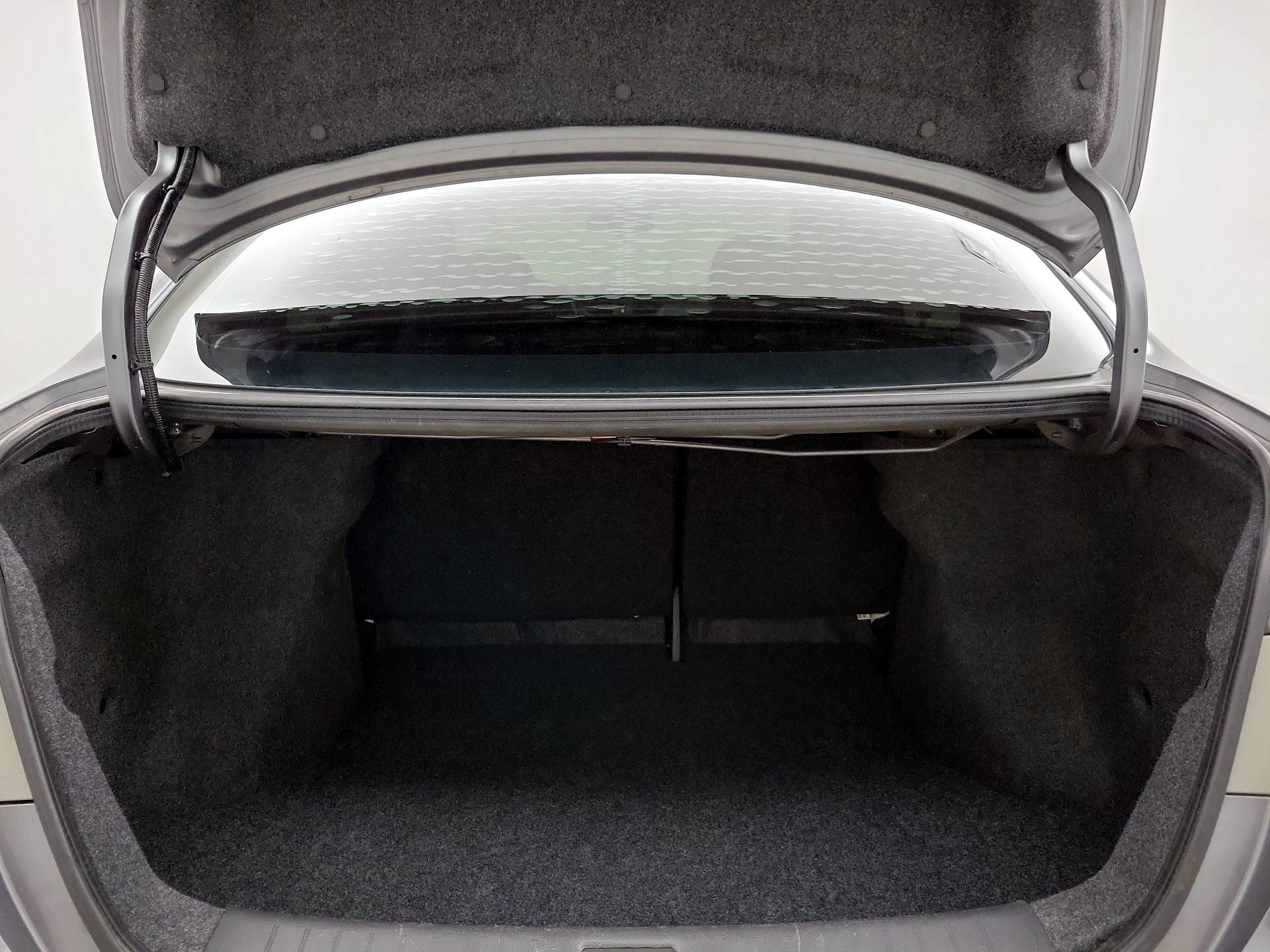 Thumbnail: 2019 Nissan Sentra - 20