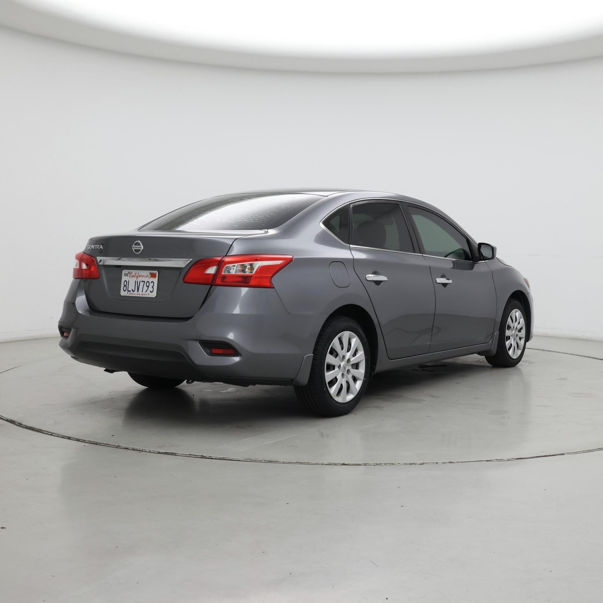 Thumbnail: 2019 Nissan Sentra - 8