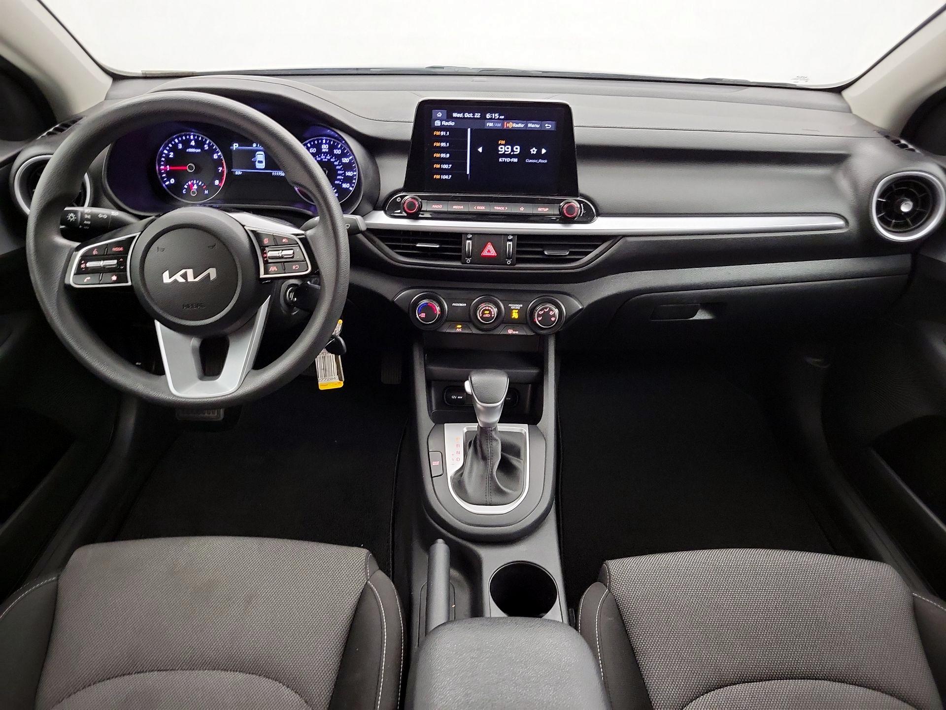 Thumbnail: 2023 Kia Forte - 9