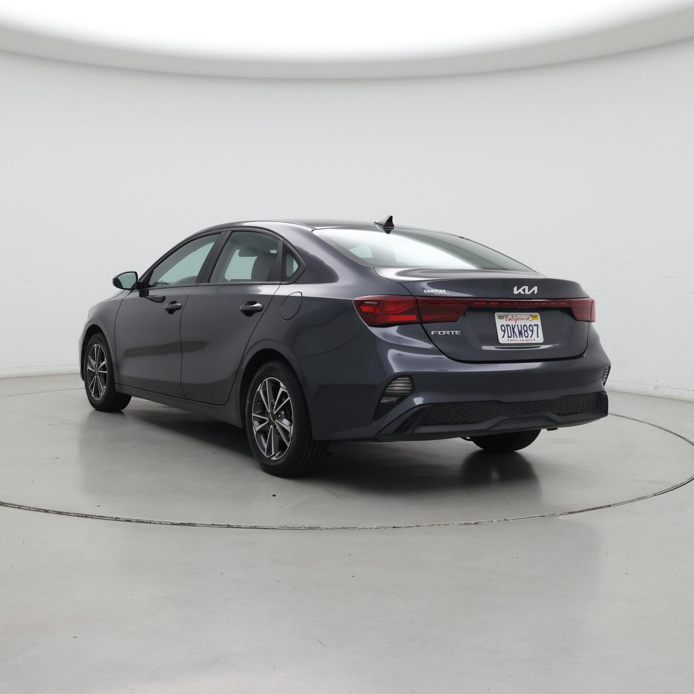 Thumbnail: 2023 Kia Forte - 2